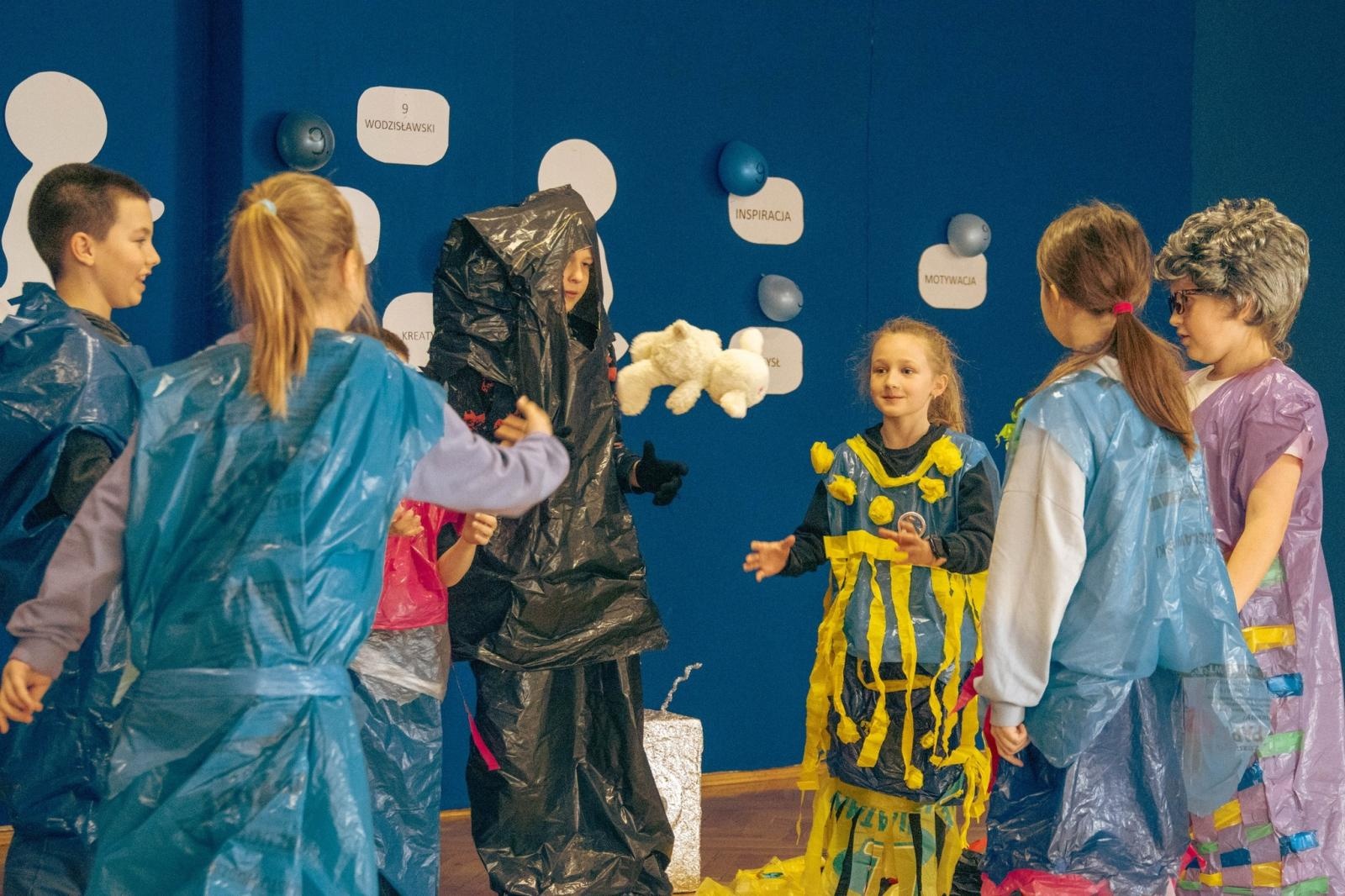 Zdjęcie w galerii na portalu naszwodzislaw.com: Kreatywność nie zna granic. Za nami IX Wodzisławski Festiwal Kreatywności [FOTO] wiadomości z regionu