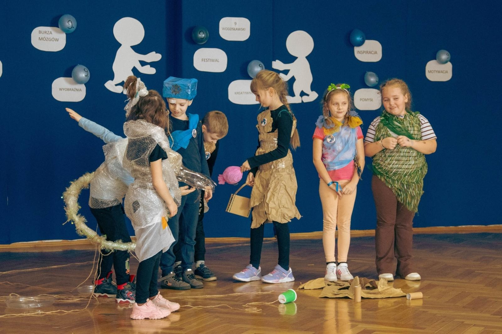 Zdjęcie w galerii na portalu naszwodzislaw.com: Kreatywność nie zna granic. Za nami IX Wodzisławski Festiwal Kreatywności [FOTO] wiadomości z regionu