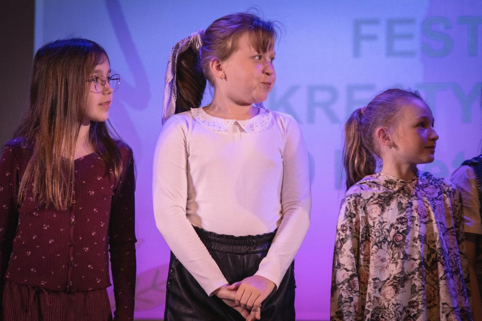 Zdjęcie w galerii na portalu naszwodzislaw.com: Kreatywność nie zna granic. Za nami IX Wodzisławski Festiwal Kreatywności [FOTO] wiadomości z regionu