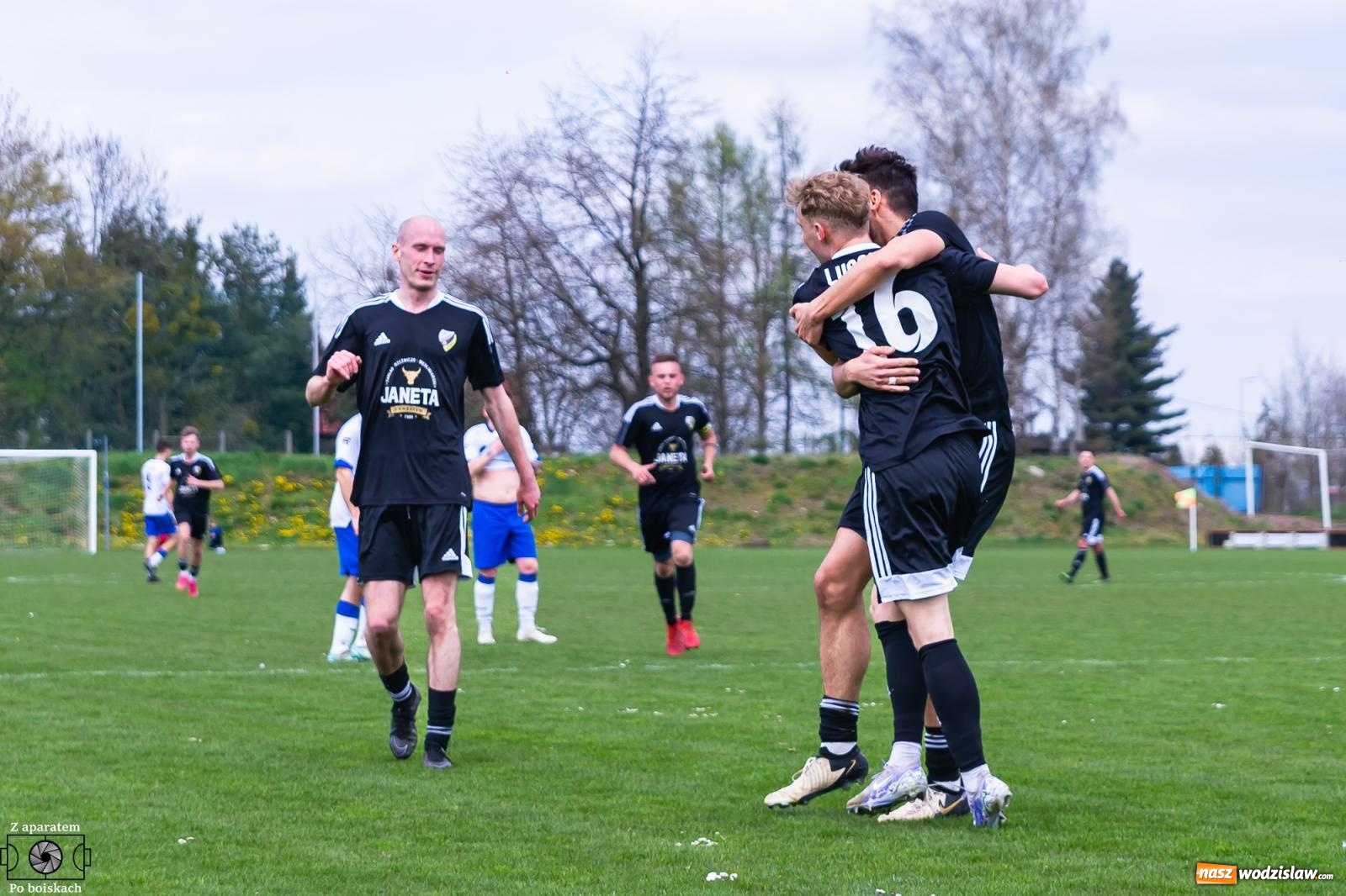 Zdjęcie w galerii na portalu naszwodzislaw.com: Silesia Lubomia nie zwalnia tempa! Emocjonujące derby z Unią Racibórz zakończone kolejnym zwycięstwem [FOTO] wiadomości z regionu