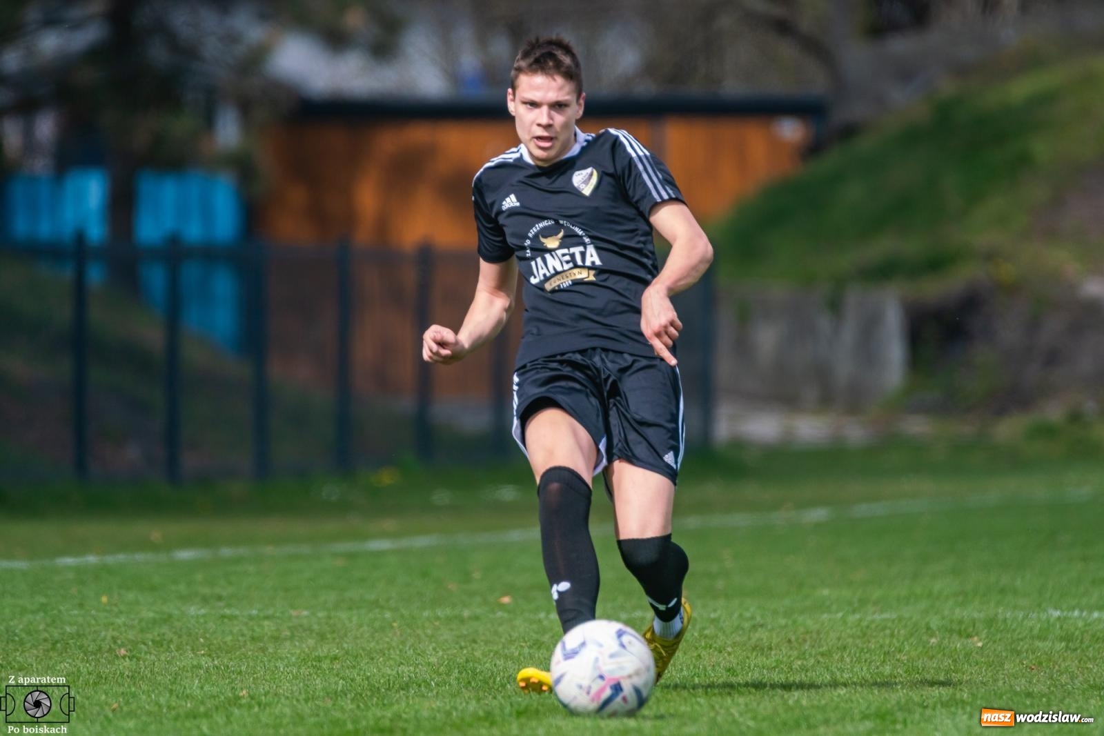 Zdjęcie w galerii na portalu naszwodzislaw.com: Silesia Lubomia nie zwalnia tempa! Emocjonujące derby z Unią Racibórz zakończone kolejnym zwycięstwem [FOTO] wiadomości z regionu