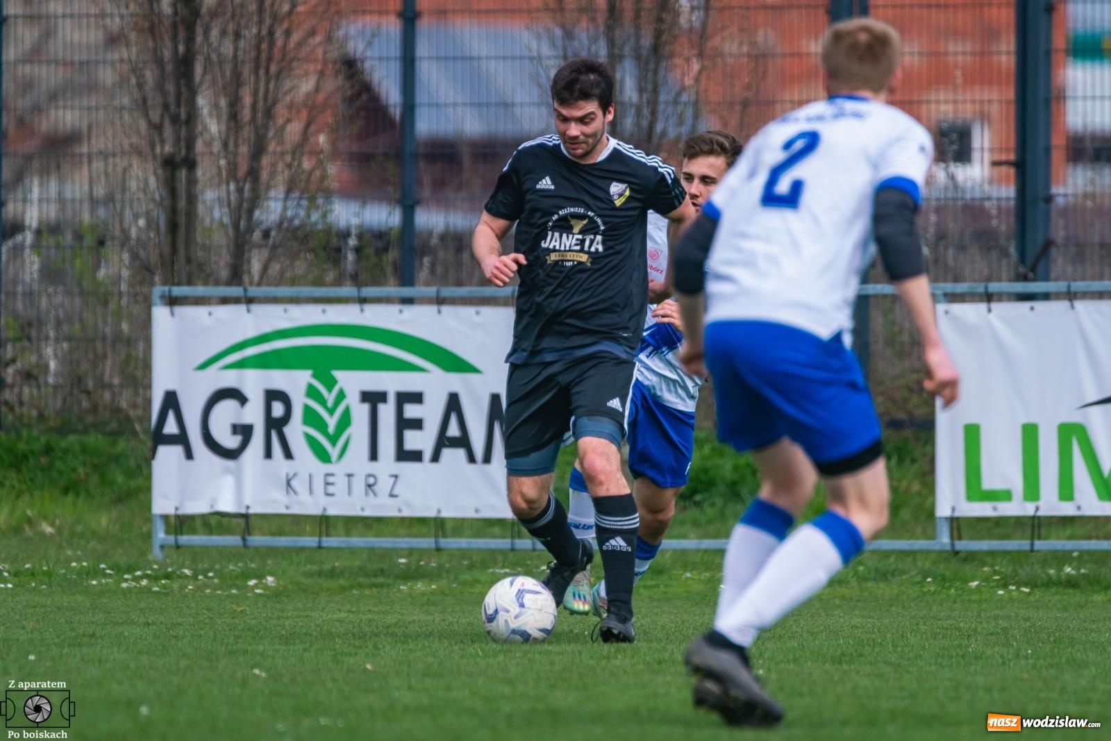Zdjęcie w galerii na portalu naszwodzislaw.com: Silesia Lubomia nie zwalnia tempa! Emocjonujące derby z Unią Racibórz zakończone kolejnym zwycięstwem [FOTO] wiadomości z regionu