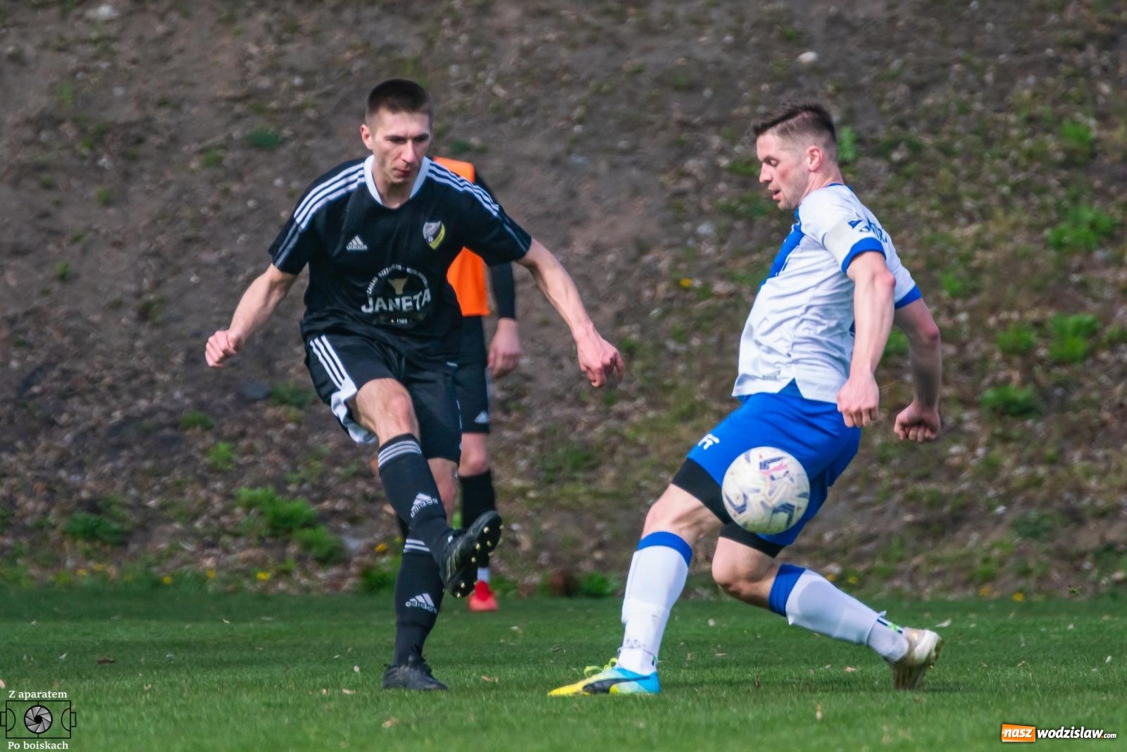 Zdjęcie w galerii na portalu naszwodzislaw.com: Silesia Lubomia nie zwalnia tempa! Emocjonujące derby z Unią Racibórz zakończone kolejnym zwycięstwem [FOTO] wiadomości z regionu