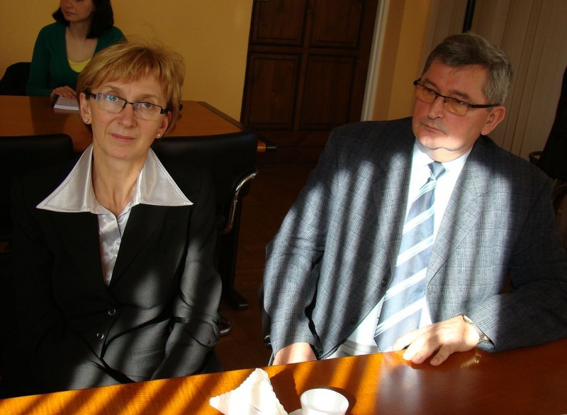 Zdjęcie w galerii na portalu naszwodzislaw.com: Mistrz zjada 5 worków ryżu i kilo kurczaka wiadomości z regionu