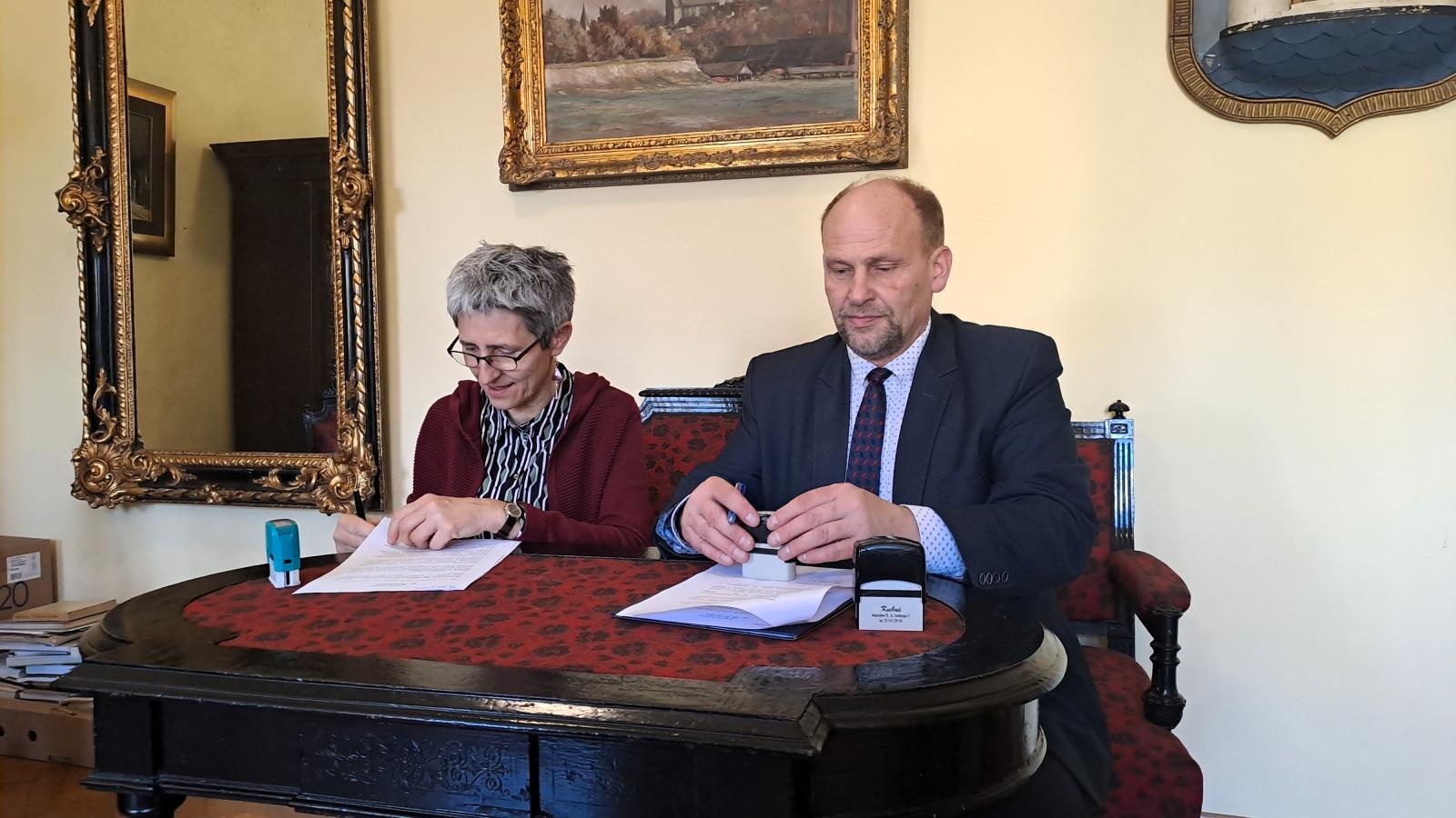 Zdjęcie w galerii na portalu naszwodzislaw.com: Nowy partner wodzisławskiego muzeum wiadomości z regionu