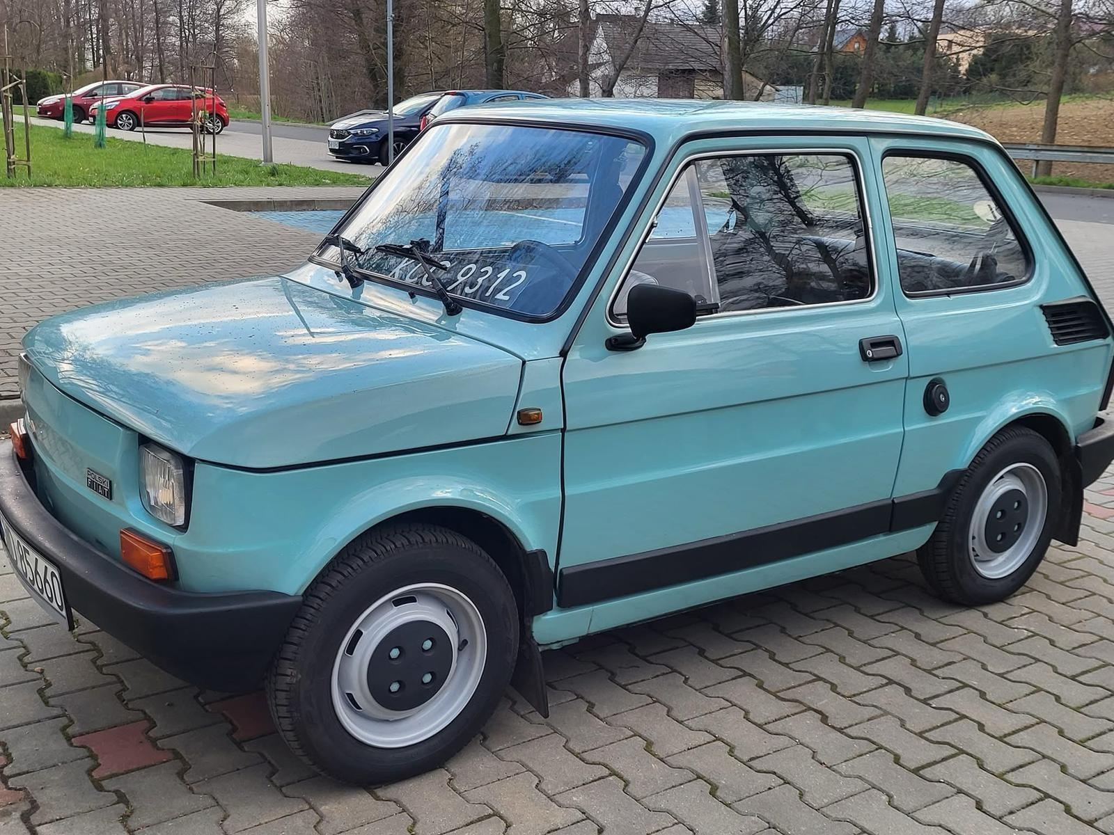 Zdjęcie w galerii na portalu naszwodzislaw.com: Podróż w przeszłość... Maluchem. Niezwykłe wystawy w Skrbeńsku wiadomości z regionu