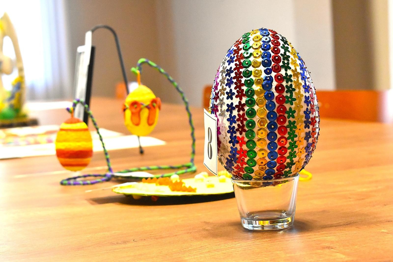 Zdjęcie w galerii na portalu naszwodzislaw.com: Palmy, maszkety, pisanki i złoty jubileusz chóru Melodia. Niedziela Palmowa w Skrbeńsku za nami wiadomości z regionu