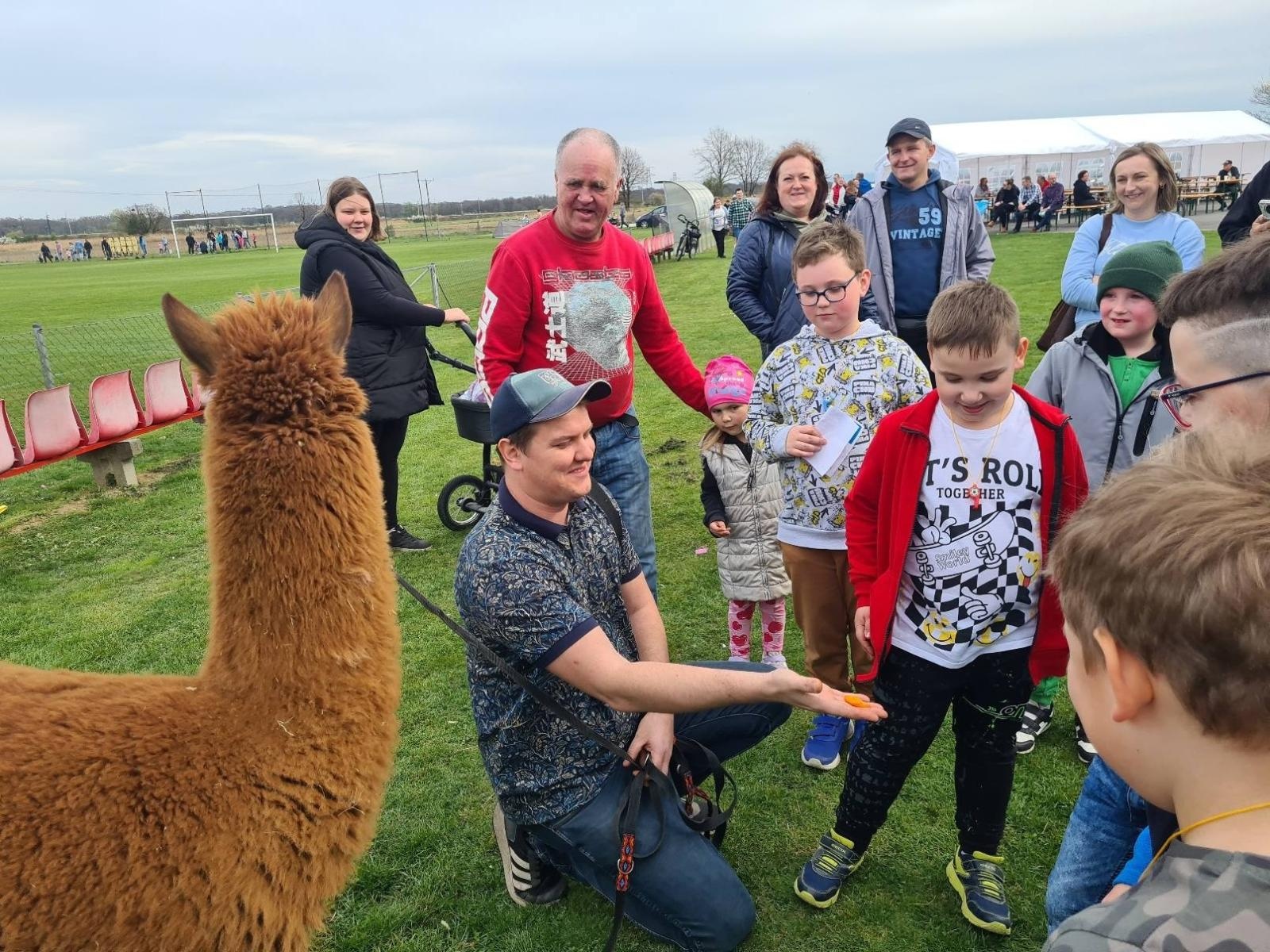 Zdjęcie w galerii na portalu naszwodzislaw.com: W Bełsznicy szukali wielkanocnego zająca [FOTO] wiadomości z regionu