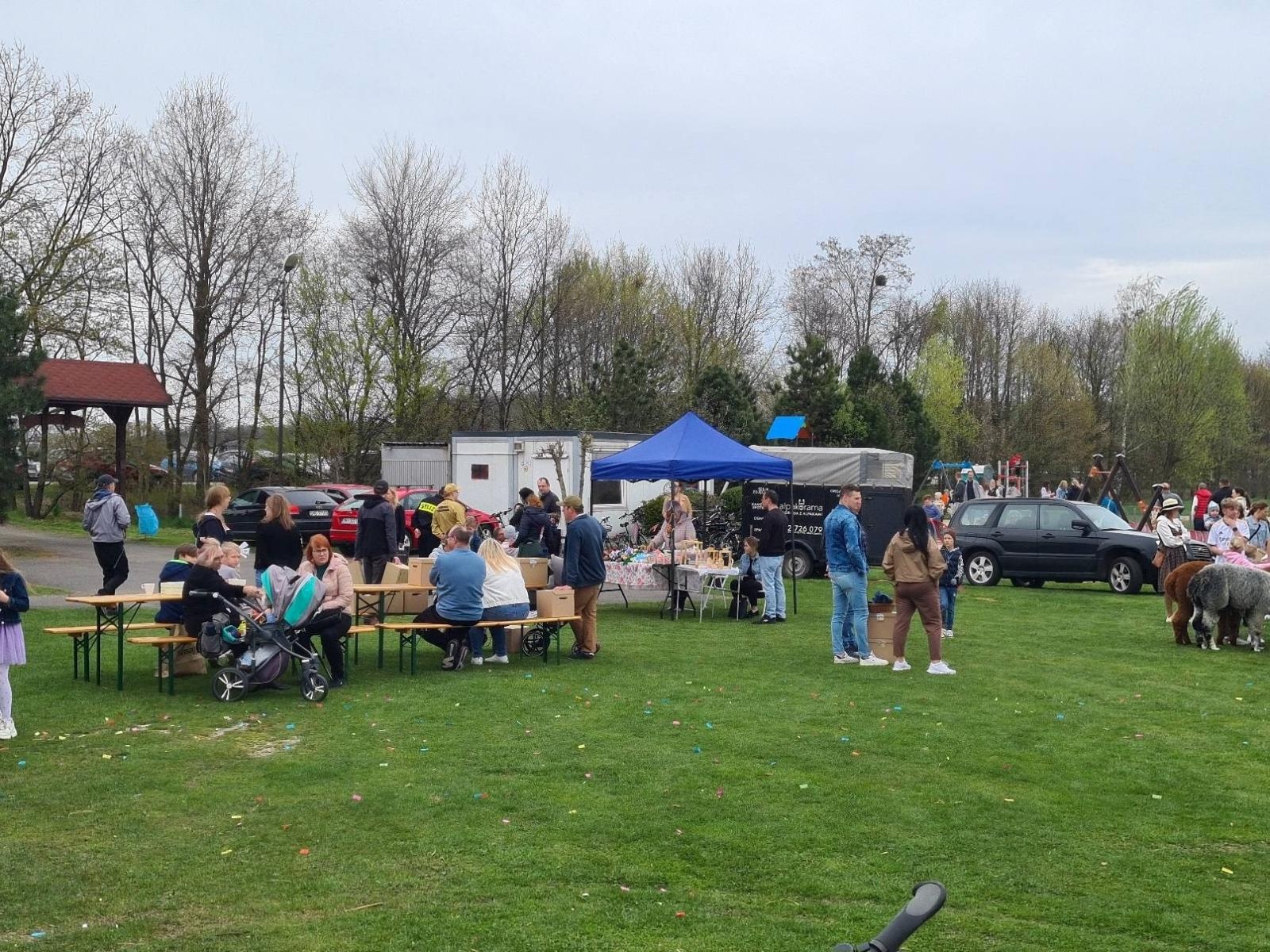Zdjęcie w galerii na portalu naszwodzislaw.com: W Bełsznicy szukali wielkanocnego zająca [FOTO] wiadomości z regionu