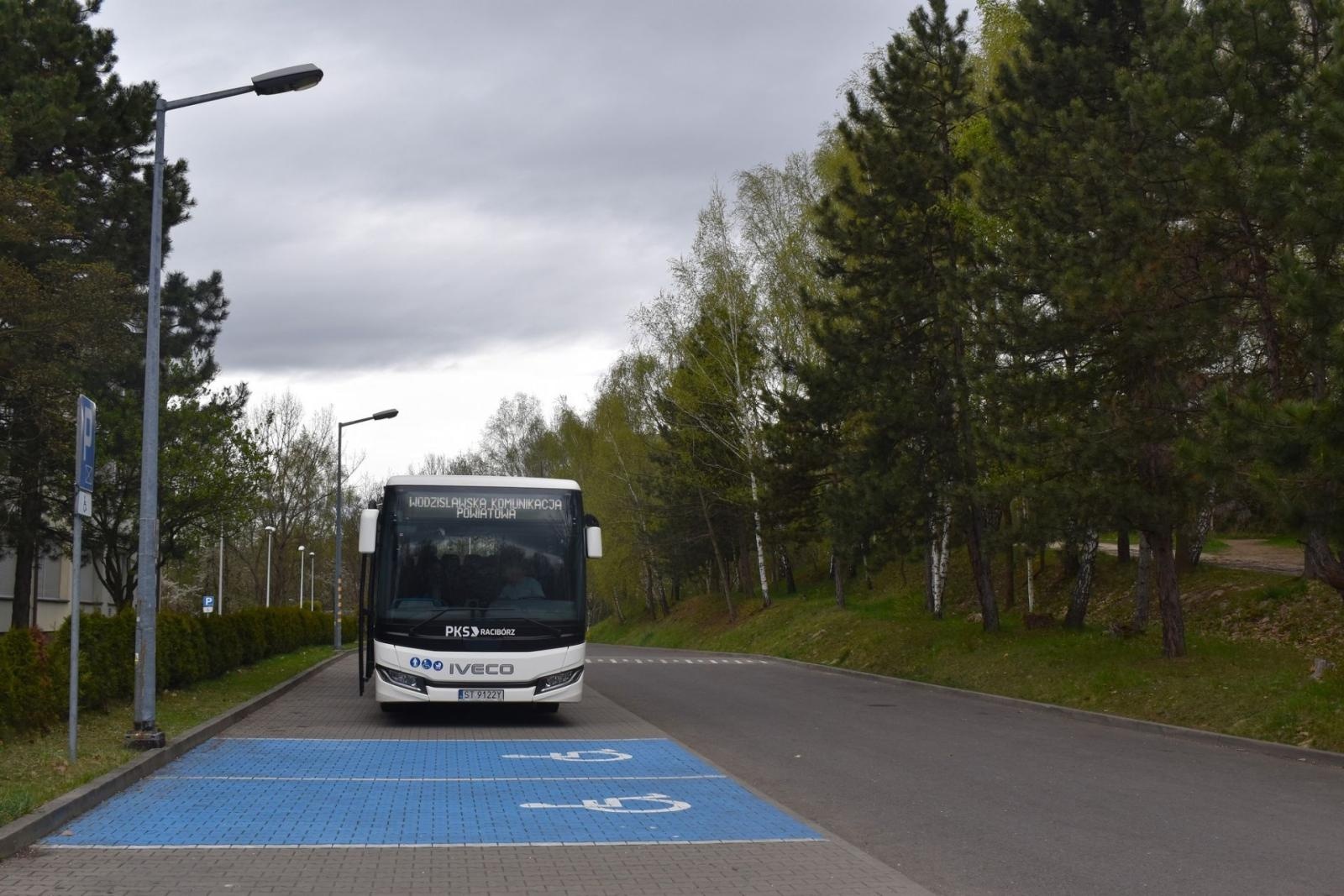 Zdjęcie w galerii na portalu naszwodzislaw.com: Wodzisławska Komunikacja Powiatowa ma nowy autobus wiadomości z regionu