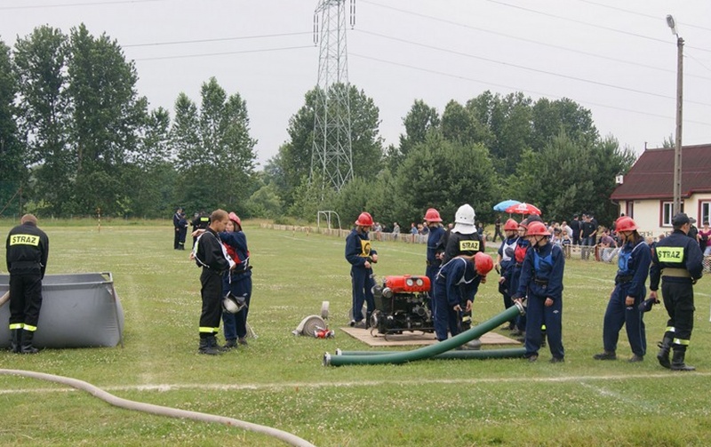 Zdjęcie w galerii na portalu naszwodzislaw.com: Zawody strażackie w Łaziskach wiadomości z regionu