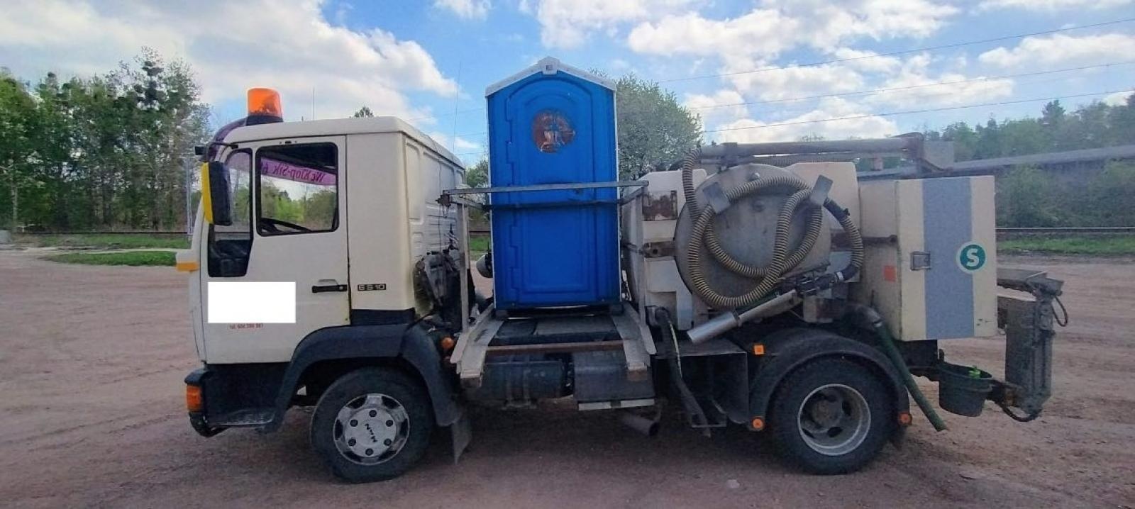 Zdjęcie w galerii na portalu naszwodzislaw.com: Miał tachograf, ale bez legalizacji. Wspólna akcja policji z Wodzisławia Śląskiego i Rybnika wiadomości z regionu