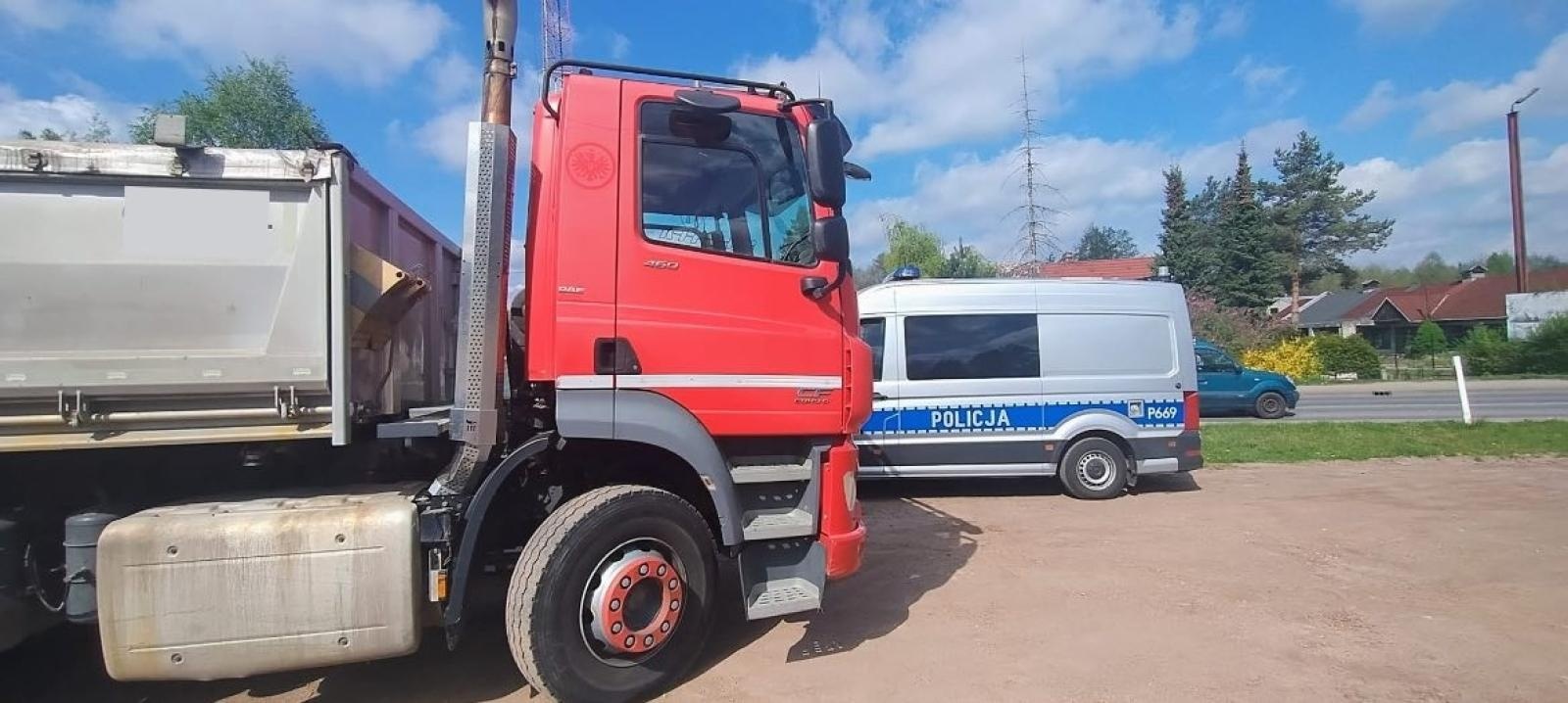 Zdjęcie w galerii na portalu naszwodzislaw.com: Miał tachograf, ale bez legalizacji. Wspólna akcja policji z Wodzisławia Śląskiego i Rybnika wiadomości z regionu