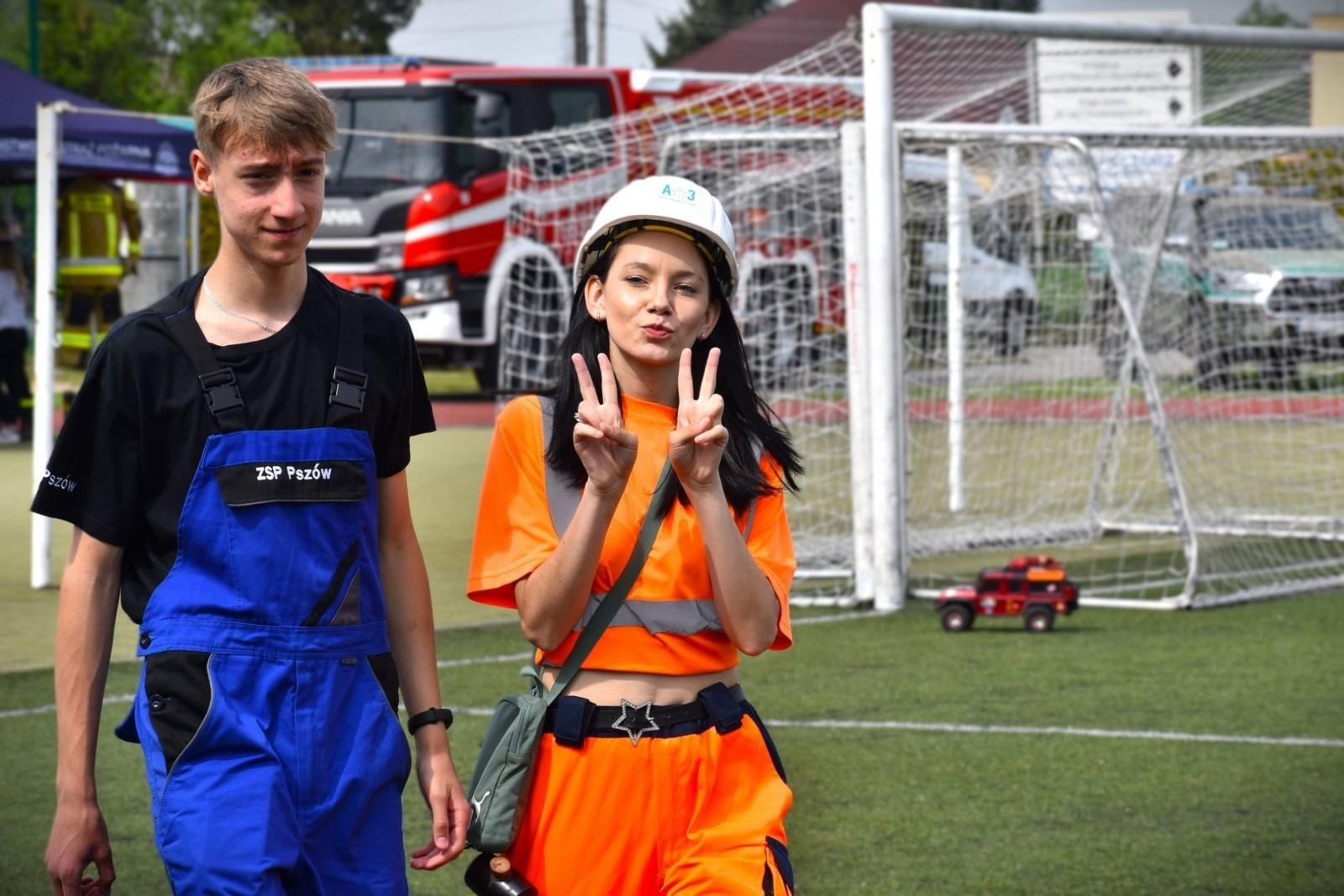 Zdjęcie w galerii na portalu naszwodzislaw.com: Powiatowe Targi Edukacyjne. Szkoły zaprezentowały swoją ofertę [FOTO i WIDEO] wiadomości z regionu