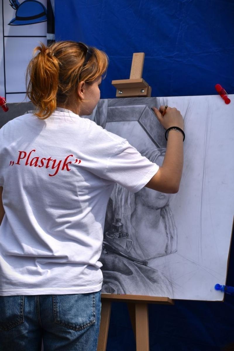 Zdjęcie w galerii na portalu naszwodzislaw.com: Powiatowe Targi Edukacyjne. Szkoły zaprezentowały swoją ofertę [FOTO i WIDEO] wiadomości z regionu