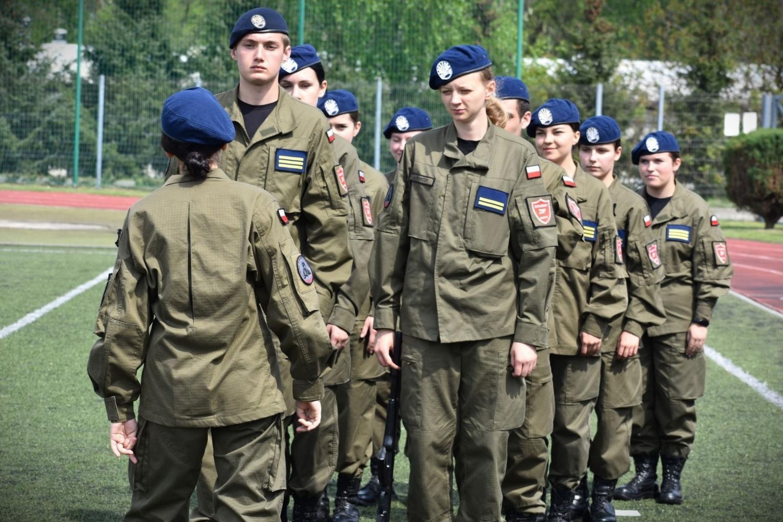 Zdjęcie w galerii na portalu naszwodzislaw.com: Powiatowe Targi Edukacyjne. Szkoły zaprezentowały swoją ofertę [FOTO i WIDEO] wiadomości z regionu