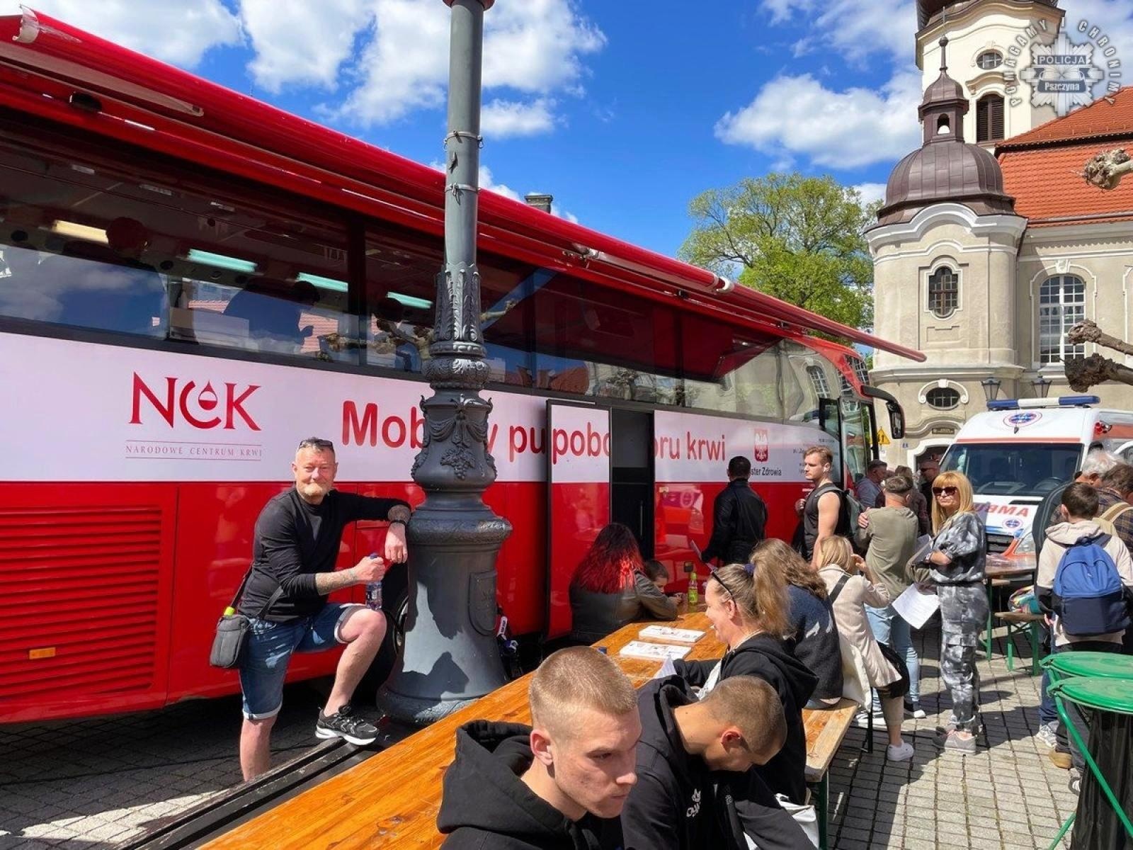 Zdjęcie w galerii na portalu naszwodzislaw.com: Motoserce w Pszczynie z udziałem policyjnych motocyklistów z wodzisławskiej policji wiadomości z regionu