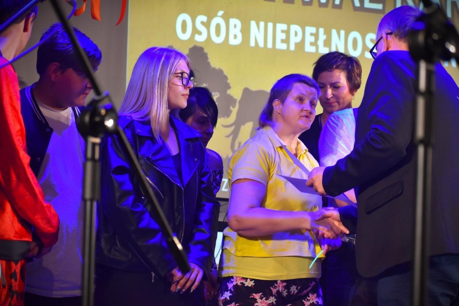 Zdjęcie w galerii na portalu naszwodzislaw.com: Muzyczna podróż do serca dżungli [FOTO] wiadomości z regionu