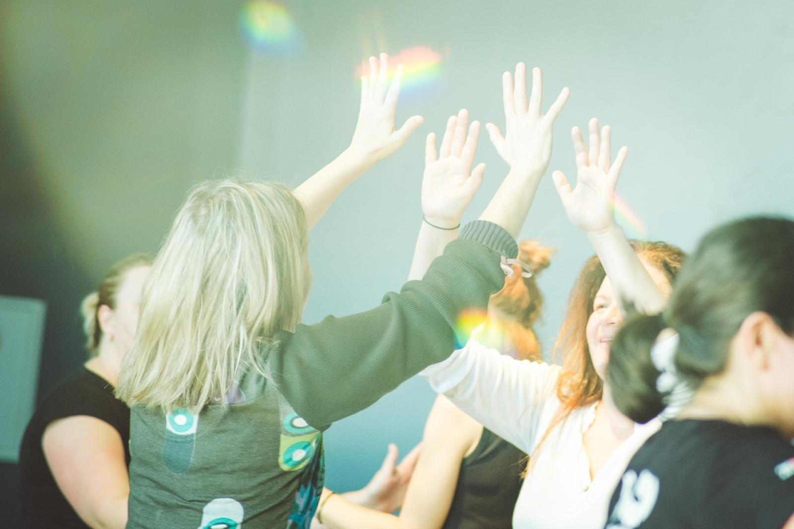 Zdjęcie w galerii na portalu naszwodzislaw.com: Za nami warsztaty tańca intuicyjnego w WCK [FOTO] wiadomości z regionu