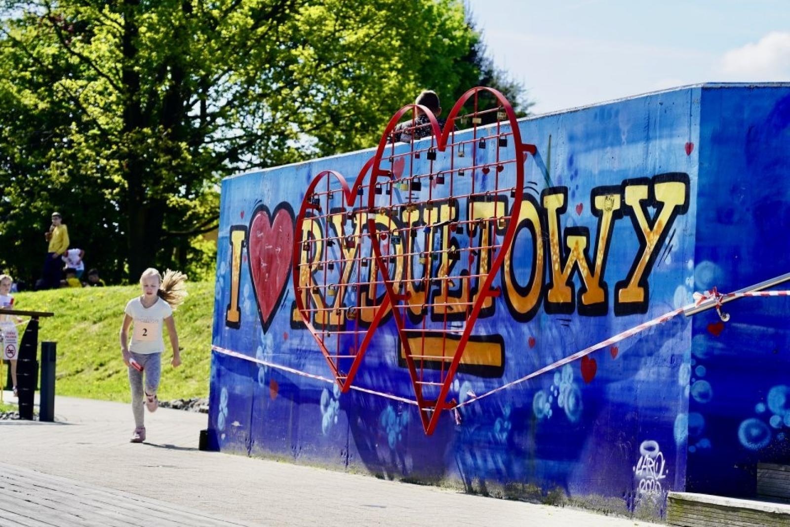 Zdjęcie w galerii na portalu naszwodzislaw.com: W Rydułtowach upamiętnili Margicioka i Hałaczka [FOTO] wiadomości z regionu