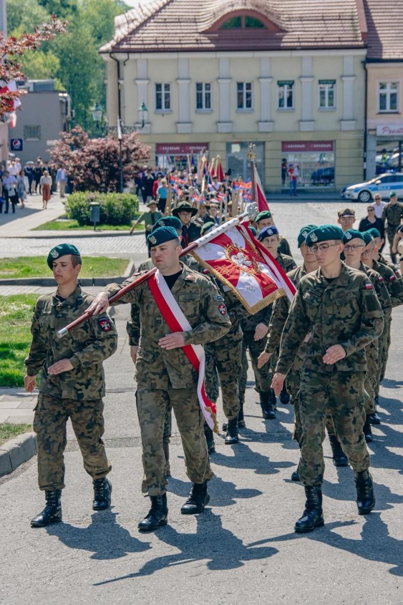 Zdjęcie w galerii na portalu naszwodzislaw.com: Święto pełne dumy, wzruszeń i pamięci. Obchody 3 Maja w Wodzisławiu Śląskim [FOTO i WIDEO] wiadomości z regionu
