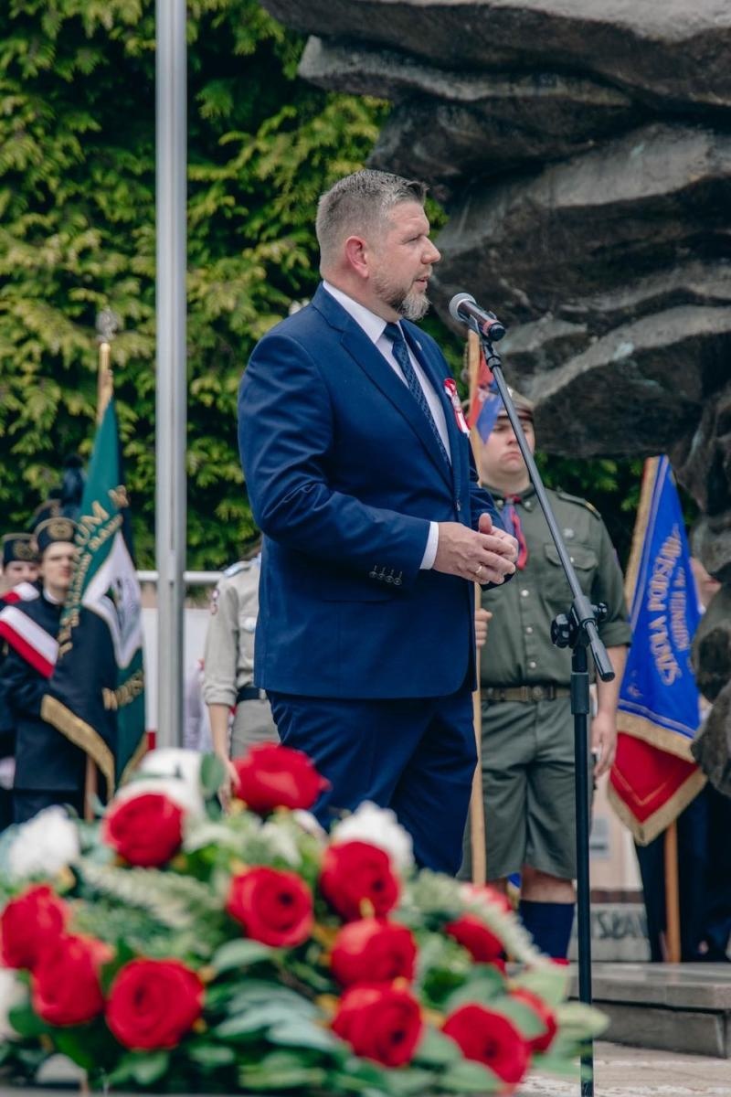 Zdjęcie w galerii na portalu naszwodzislaw.com: Święto pełne dumy, wzruszeń i pamięci. Obchody 3 Maja w Wodzisławiu Śląskim [FOTO i WIDEO] wiadomości z regionu