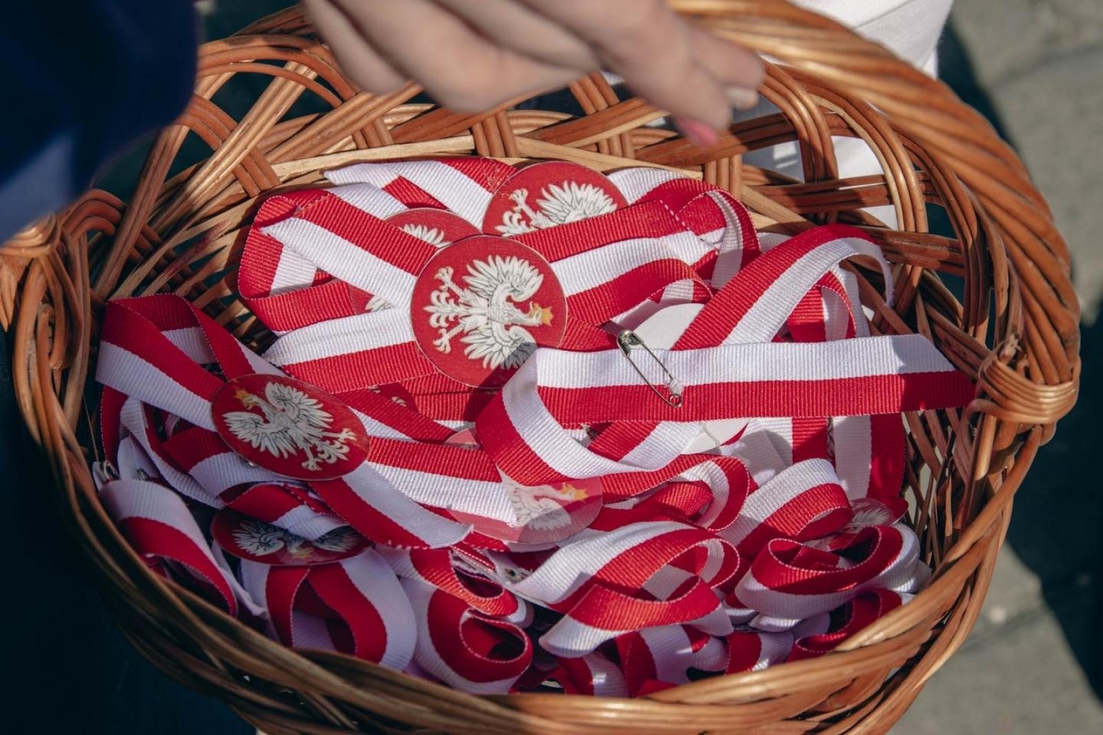 Zdjęcie w galerii na portalu naszwodzislaw.com: Święto pełne dumy, wzruszeń i pamięci. Obchody 3 Maja w Wodzisławiu Śląskim [FOTO i WIDEO] wiadomości z regionu