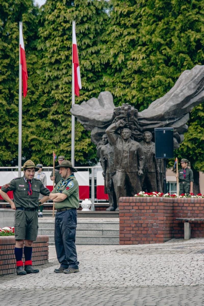 Zdjęcie w galerii na portalu naszwodzislaw.com: Święto pełne dumy, wzruszeń i pamięci. Obchody 3 Maja w Wodzisławiu Śląskim [FOTO i WIDEO] wiadomości z regionu