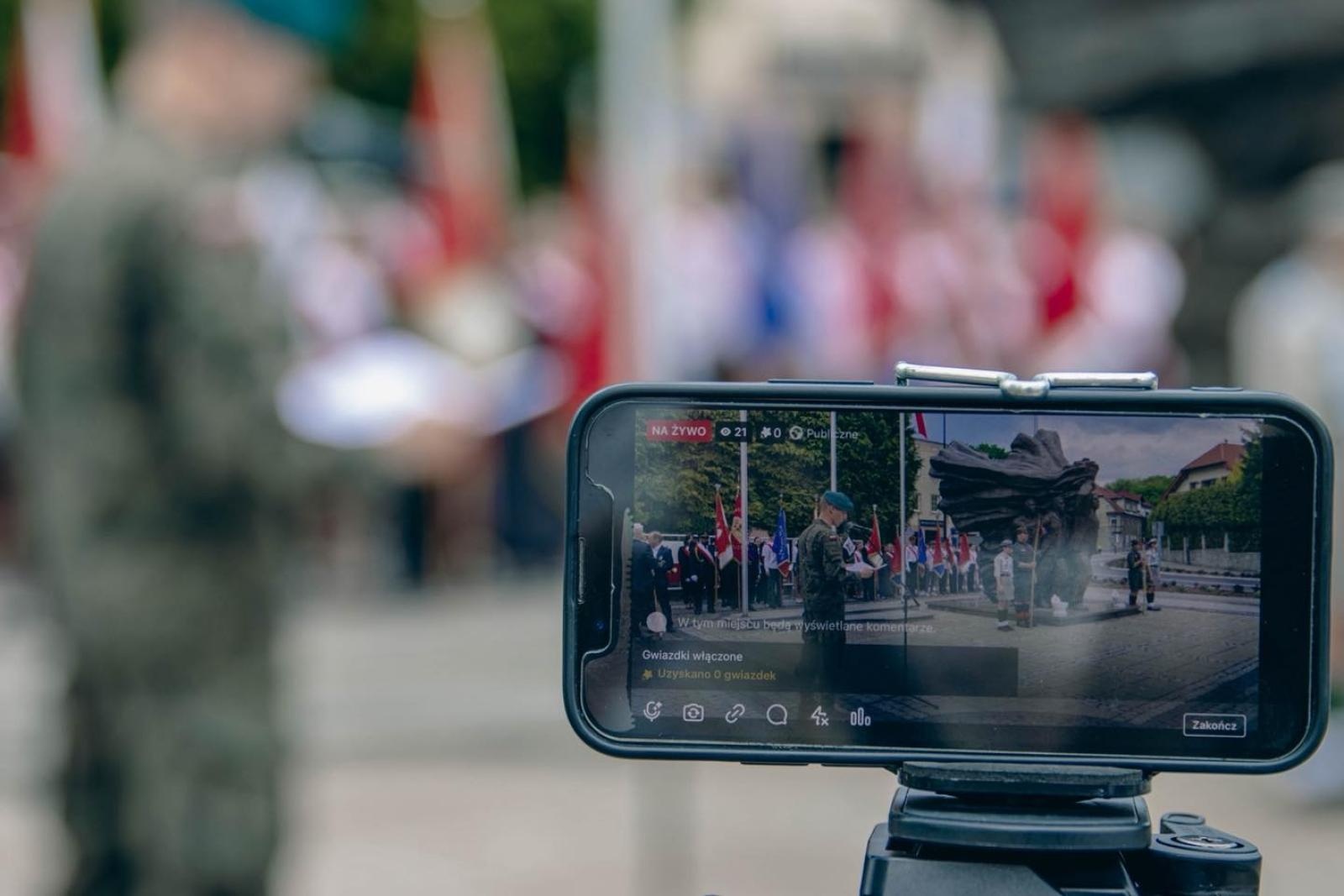 Zdjęcie w galerii na portalu naszwodzislaw.com: Święto pełne dumy, wzruszeń i pamięci. Obchody 3 Maja w Wodzisławiu Śląskim [FOTO i WIDEO] wiadomości z regionu