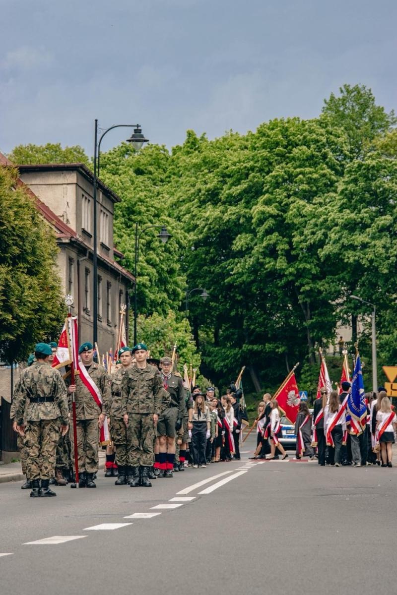 Zdjęcie w galerii na portalu naszwodzislaw.com: Święto pełne dumy, wzruszeń i pamięci. Obchody 3 Maja w Wodzisławiu Śląskim [FOTO i WIDEO] wiadomości z regionu