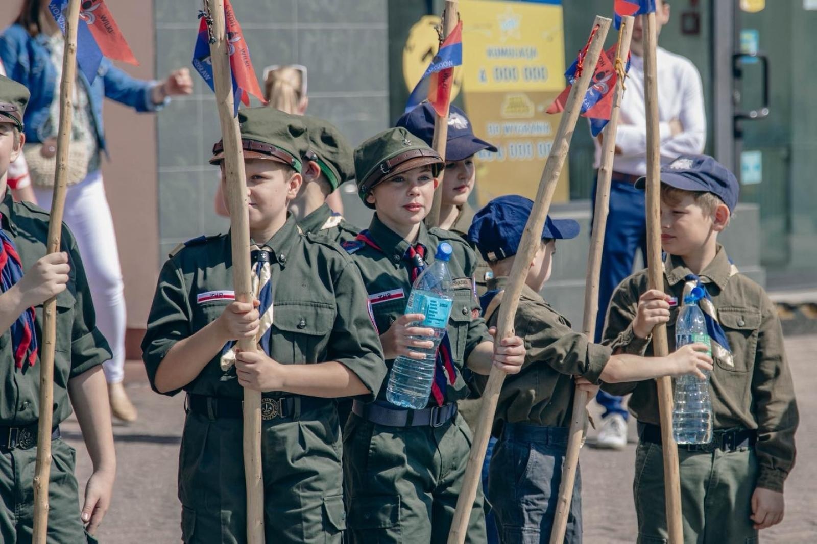 Zdjęcie w galerii na portalu naszwodzislaw.com: Święto pełne dumy, wzruszeń i pamięci. Obchody 3 Maja w Wodzisławiu Śląskim [FOTO i WIDEO] wiadomości z regionu