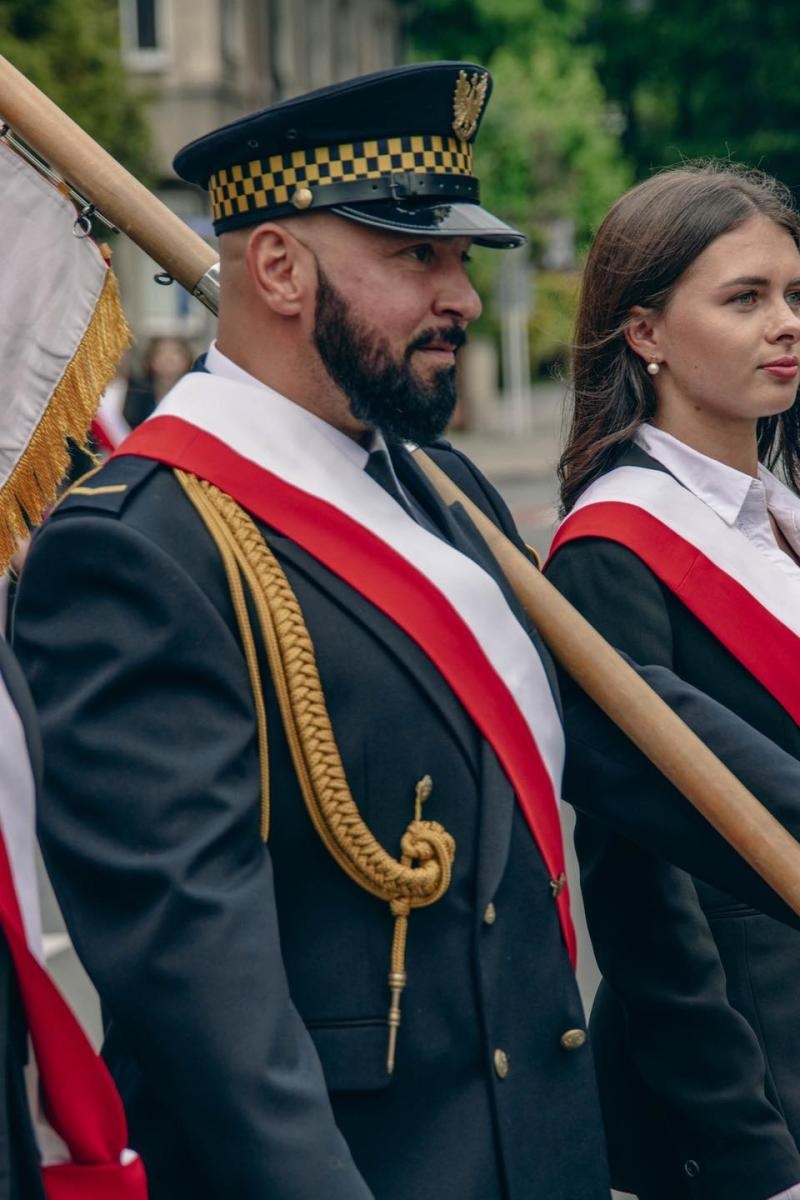 Zdjęcie w galerii na portalu naszwodzislaw.com: Święto pełne dumy, wzruszeń i pamięci. Obchody 3 Maja w Wodzisławiu Śląskim [FOTO i WIDEO] wiadomości z regionu