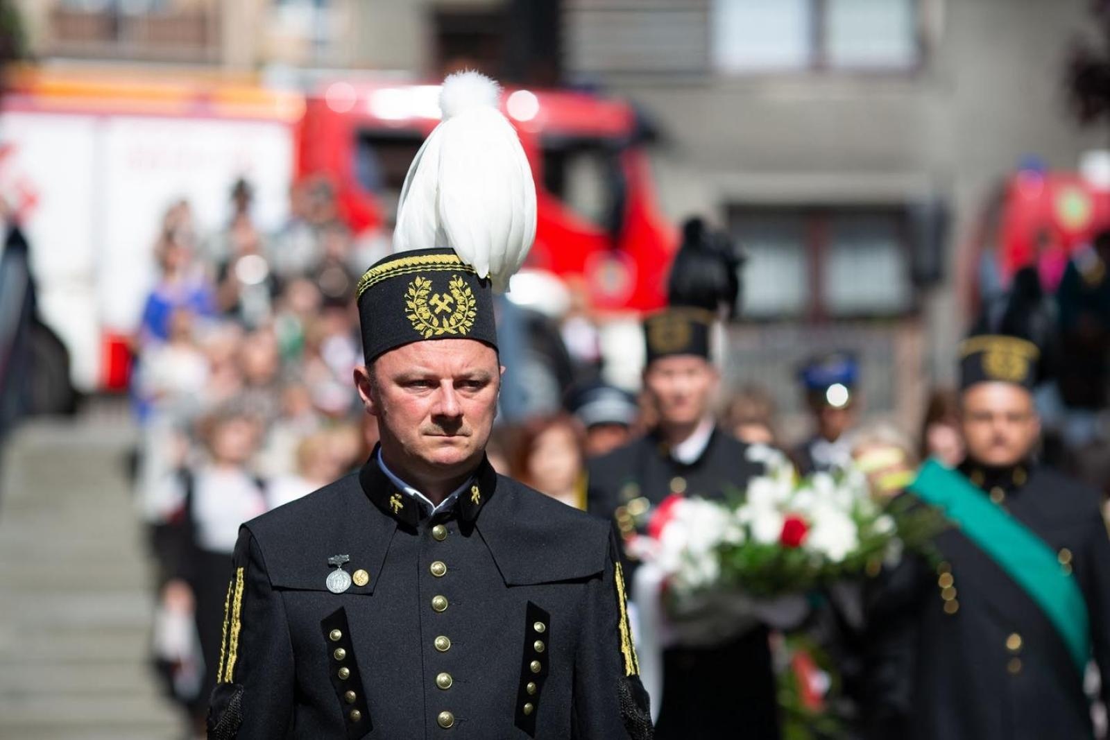 Zdjęcie w galerii na portalu naszwodzislaw.com: Msza, przemarsz, bieg ekologiczny. 3 Maja w Radlinie [FOTO] wiadomości z regionu