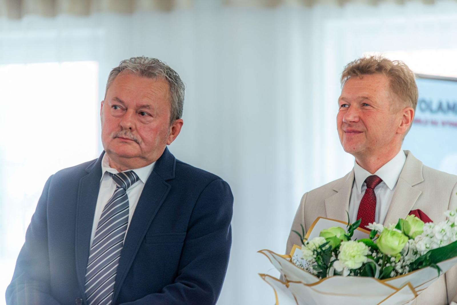 Zdjęcie w galerii na portalu naszwodzislaw.com: Kolejna grupa przedsiębiorców dołączyła do biznesowej elity powiatu wiadomości z regionu