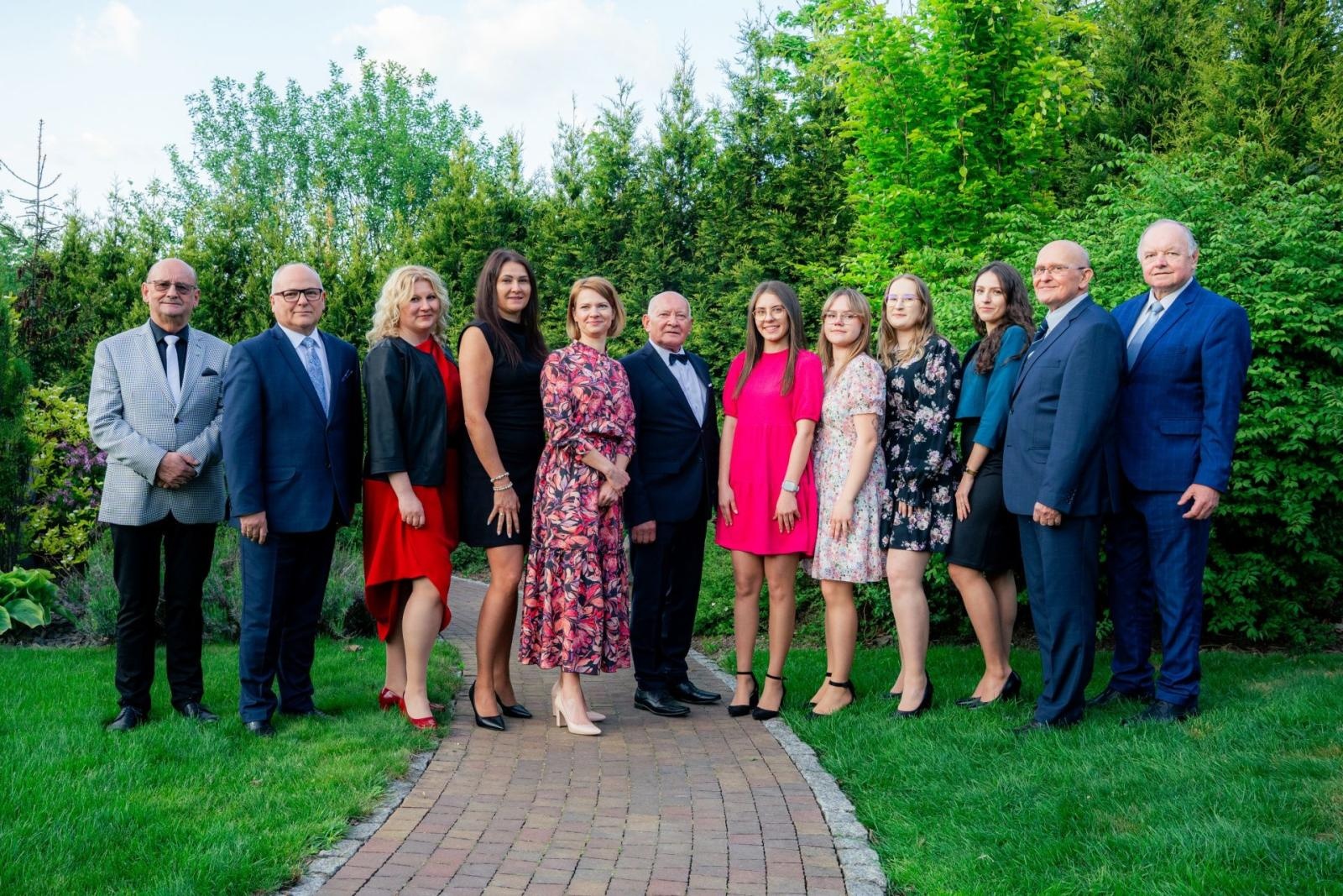 Zdjęcie w galerii na portalu naszwodzislaw.com: Kolejna grupa przedsiębiorców dołączyła do biznesowej elity powiatu wiadomości z regionu