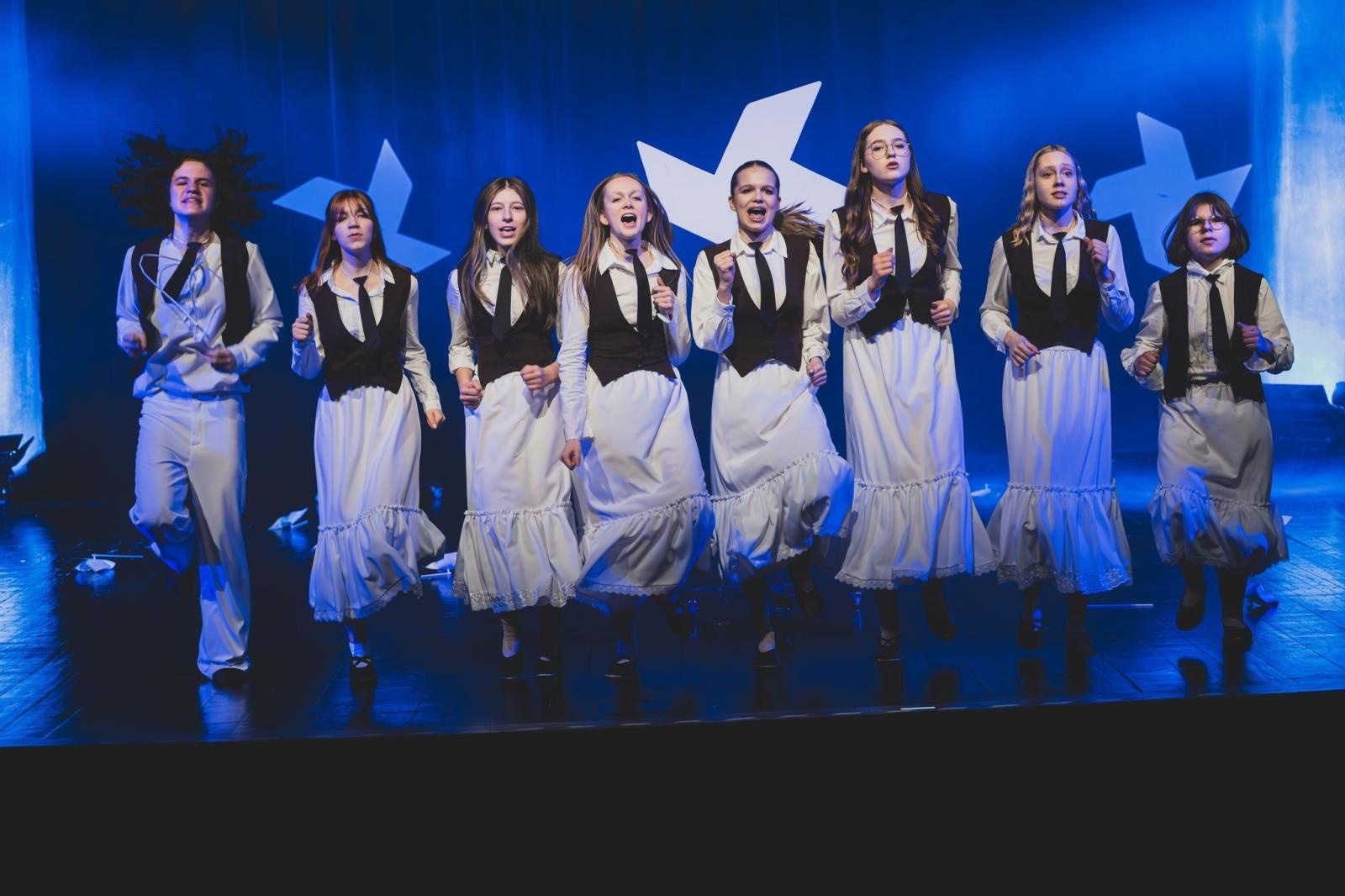 Zdjęcie w galerii na portalu naszwodzislaw.com: Amelia Kopiec osobowością teatralną na festiwalu w Bielsku-Białej wiadomości z regionu