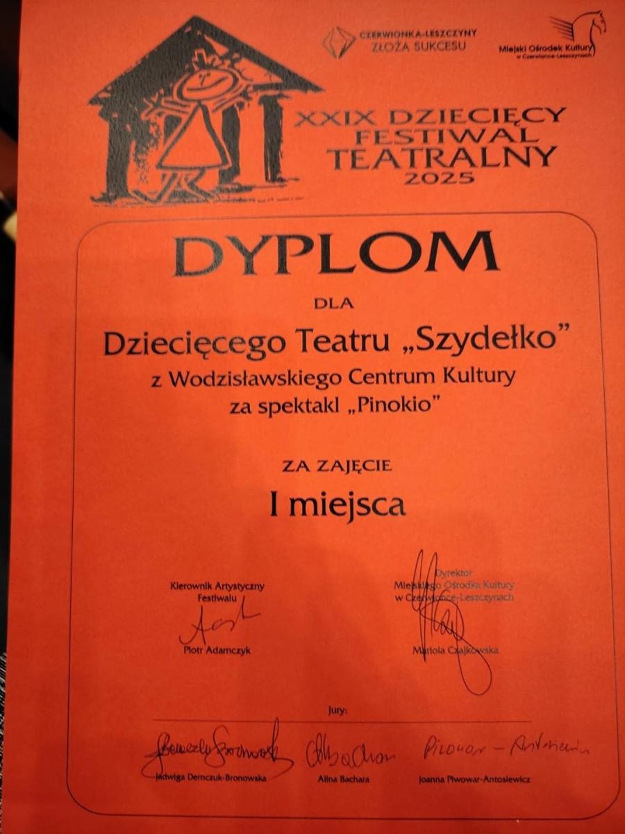 Zdjęcie w galerii na portalu naszwodzislaw.com: Teatr Szydełko zwycięzcą XXIX Ogólnopolskiego Festiwalu Teatrów Dziecięcych wiadomości z regionu