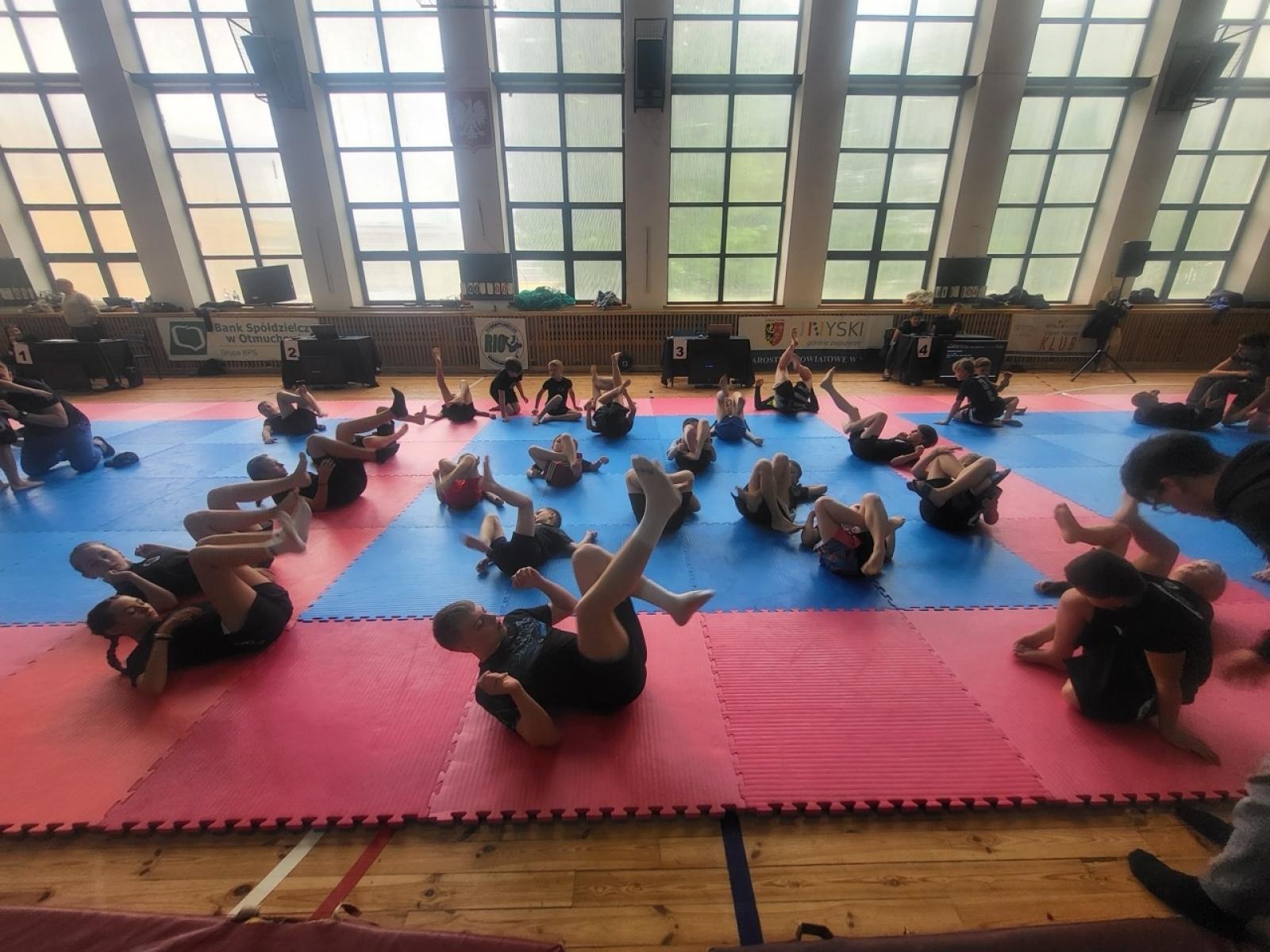 Zdjęcie w galerii na portalu naszwodzislaw.com: Rydułtowscy zawodnicy na czołowych pozycjach podczas SUPER KIDS CUP 2025! wiadomości z regionu