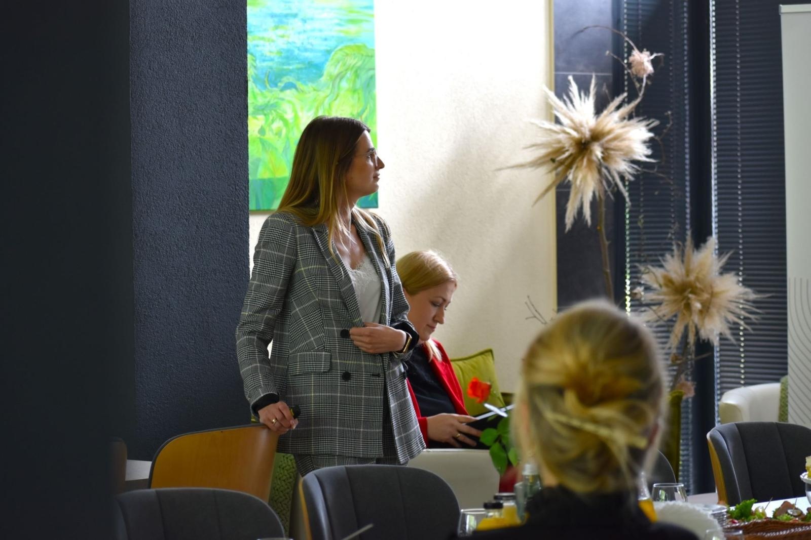 Zdjęcie w galerii na portalu naszwodzislaw.com: Przedsiębiorcy dowiedzieli się, jak skutecznie rozpocząć działalność eksportową wiadomości z regionu