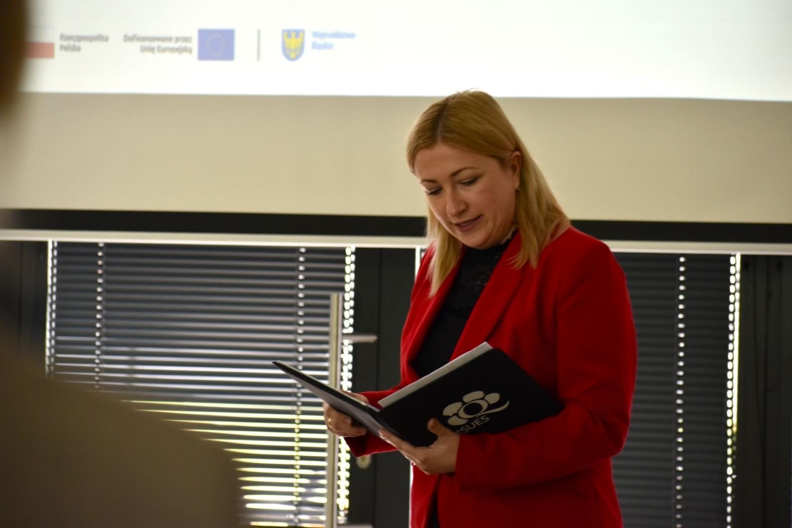 Zdjęcie w galerii na portalu naszwodzislaw.com: Przedsiębiorcy dowiedzieli się, jak skutecznie rozpocząć działalność eksportową wiadomości z regionu