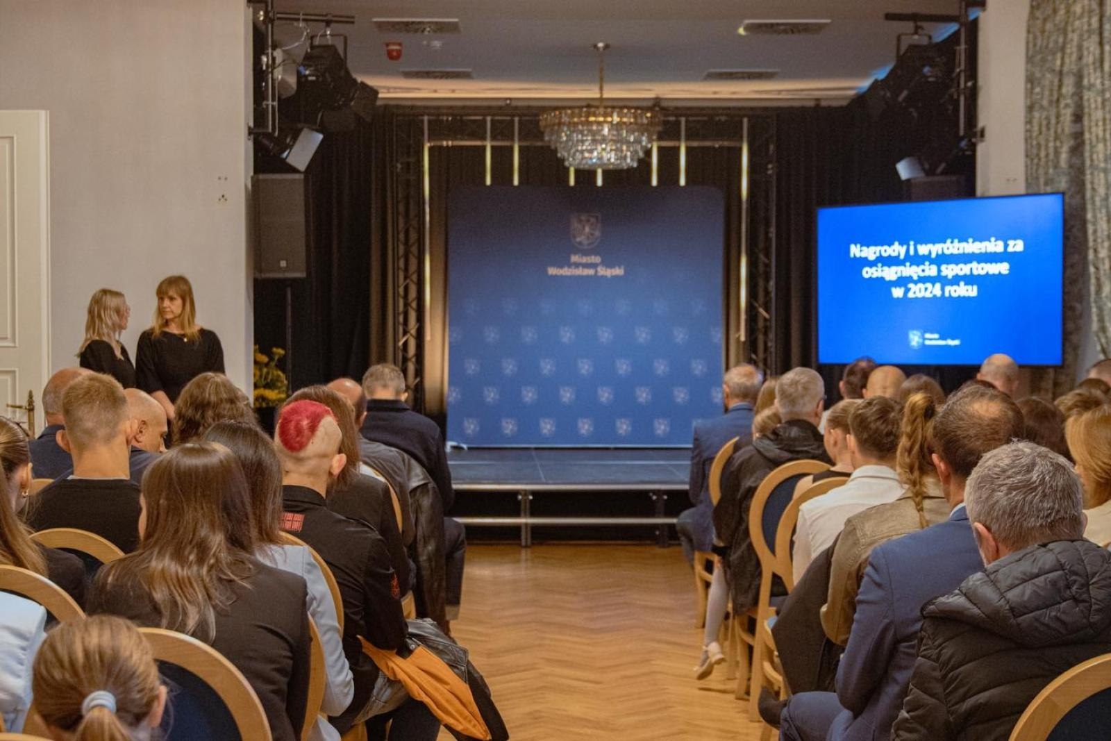 Zdjęcie w galerii na portalu naszwodzislaw.com: Nagrody i wyróżnienia za osiągnięcia sportowe przyznane [FOTO] wiadomości z regionu