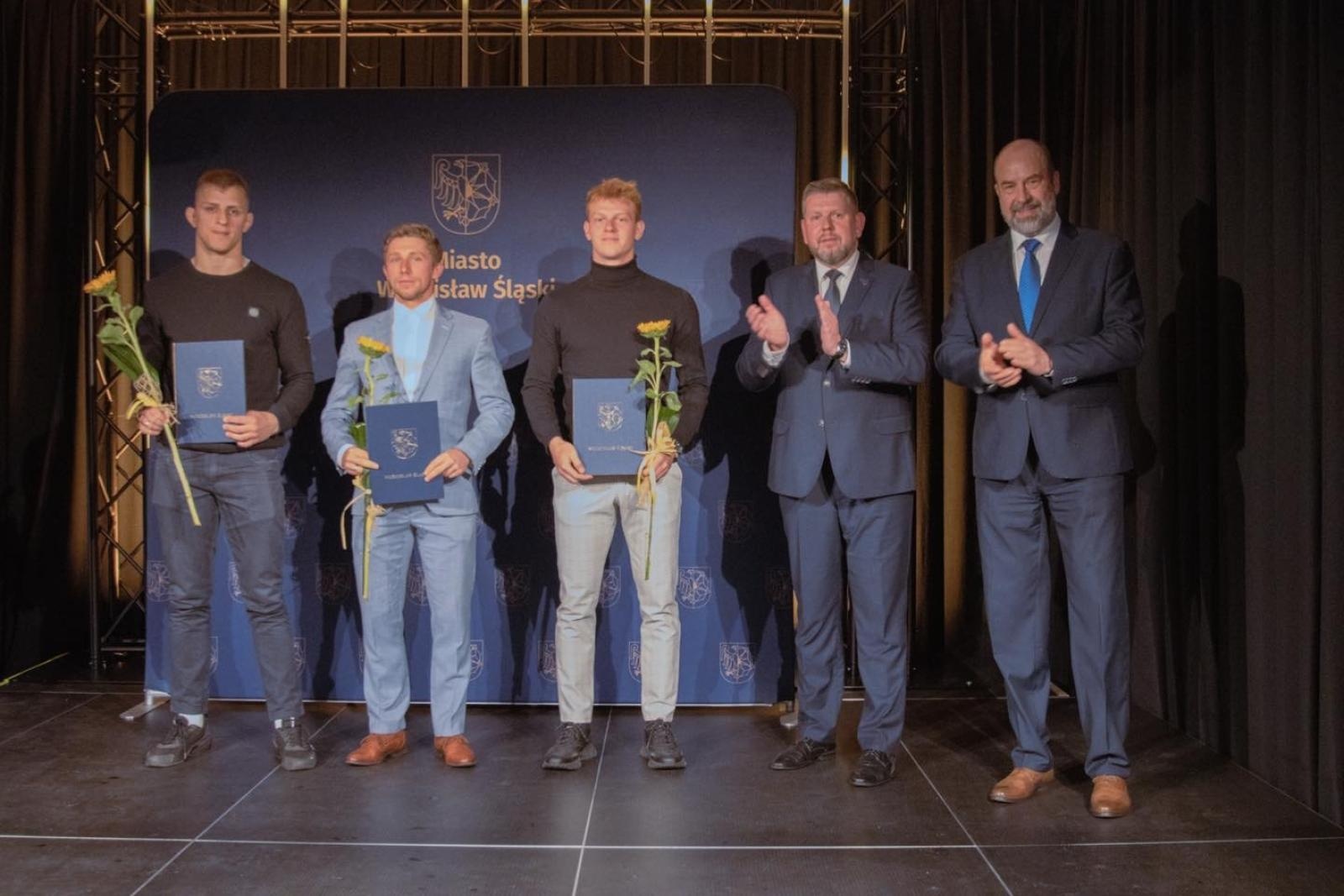 Zdjęcie w galerii na portalu naszwodzislaw.com: Nagrody i wyróżnienia za osiągnięcia sportowe przyznane [FOTO] wiadomości z regionu