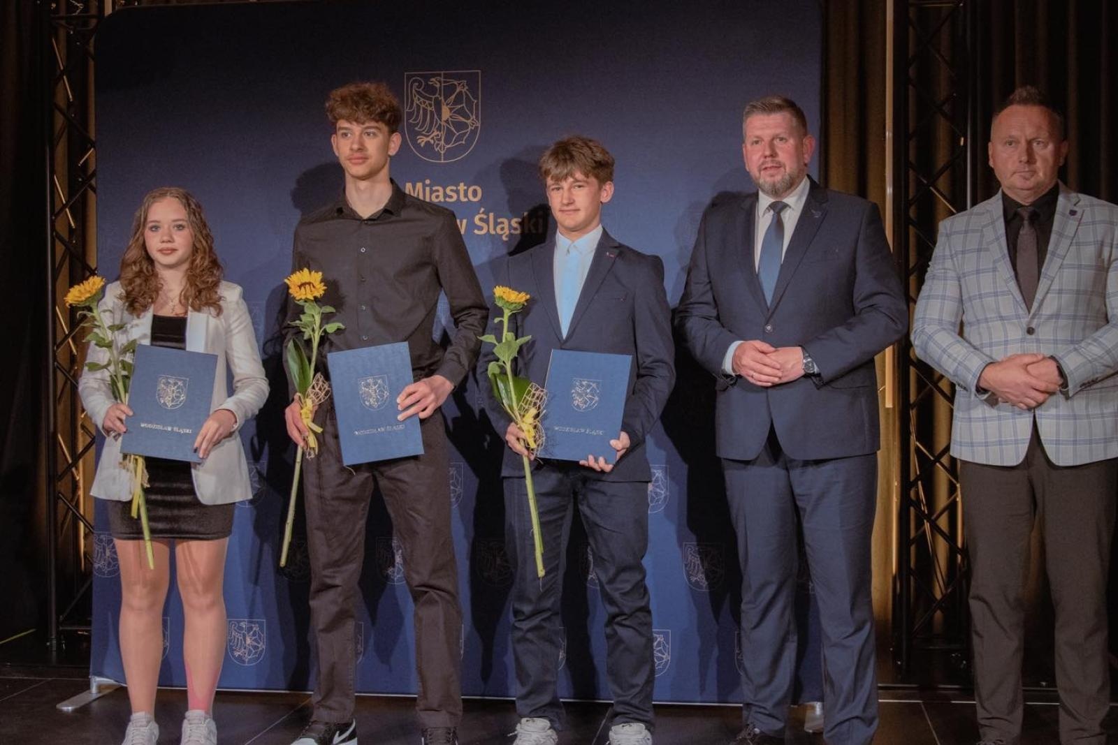 Zdjęcie w galerii na portalu naszwodzislaw.com: Nagrody i wyróżnienia za osiągnięcia sportowe przyznane [FOTO] wiadomości z regionu