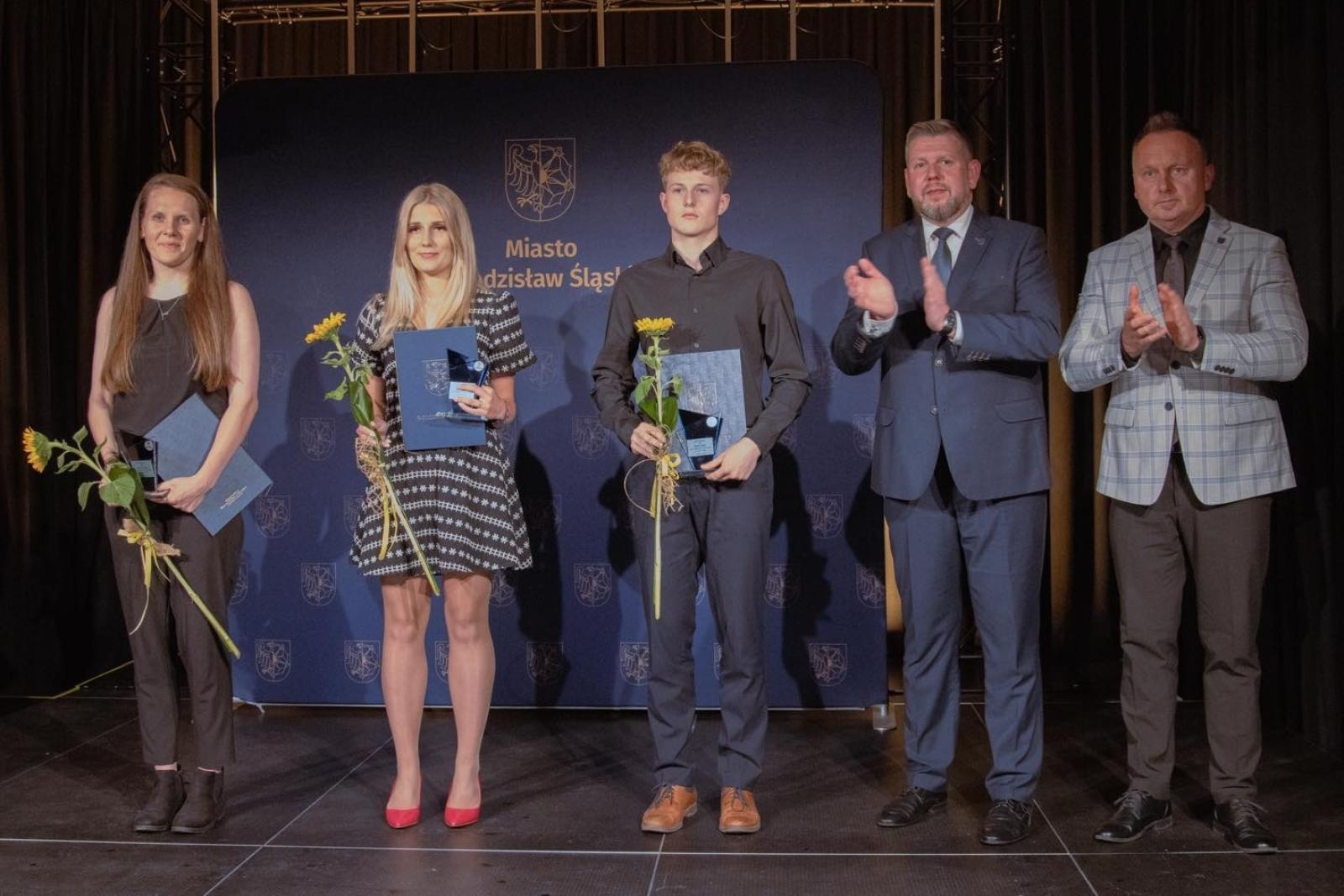 Zdjęcie w galerii na portalu naszwodzislaw.com: Nagrody i wyróżnienia za osiągnięcia sportowe przyznane [FOTO] wiadomości z regionu