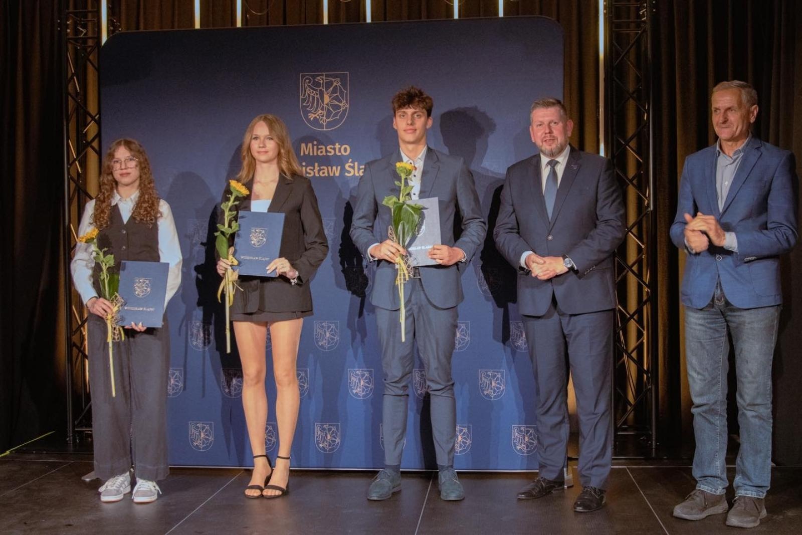 Zdjęcie w galerii na portalu naszwodzislaw.com: Nagrody i wyróżnienia za osiągnięcia sportowe przyznane [FOTO] wiadomości z regionu