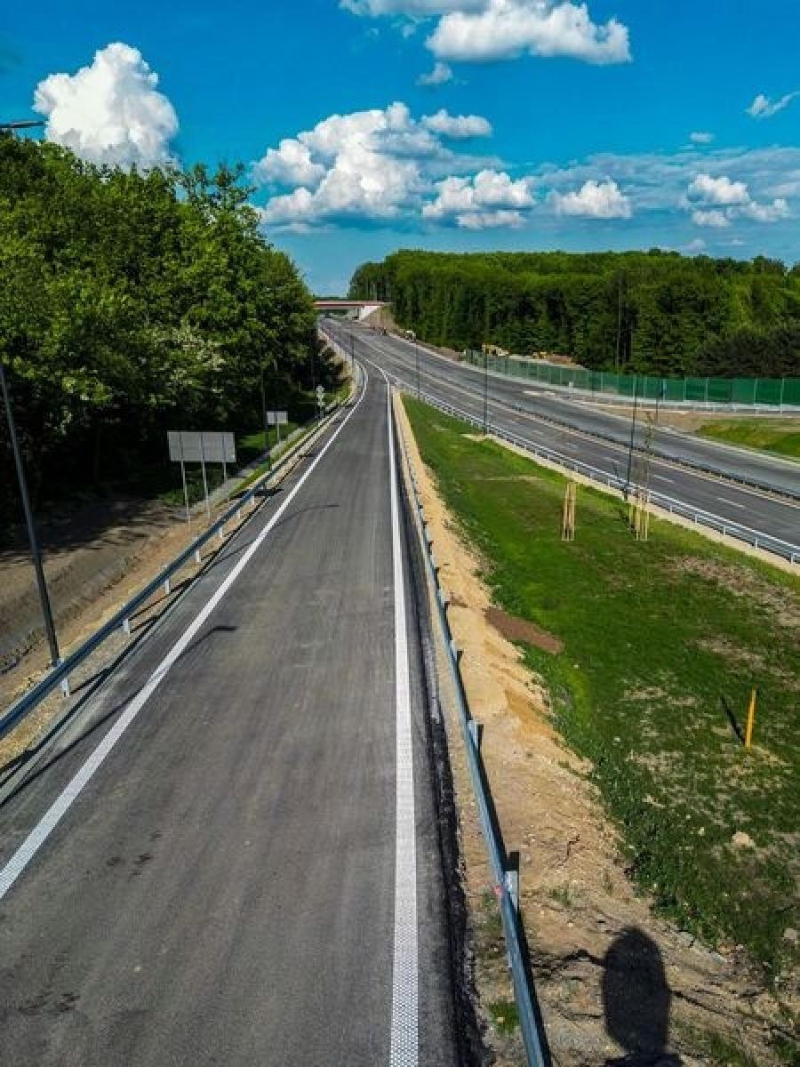 Zdjęcie w galerii na portalu naszwodzislaw.com: Finisz na Drodze Regionalnej  wiadomości z regionu