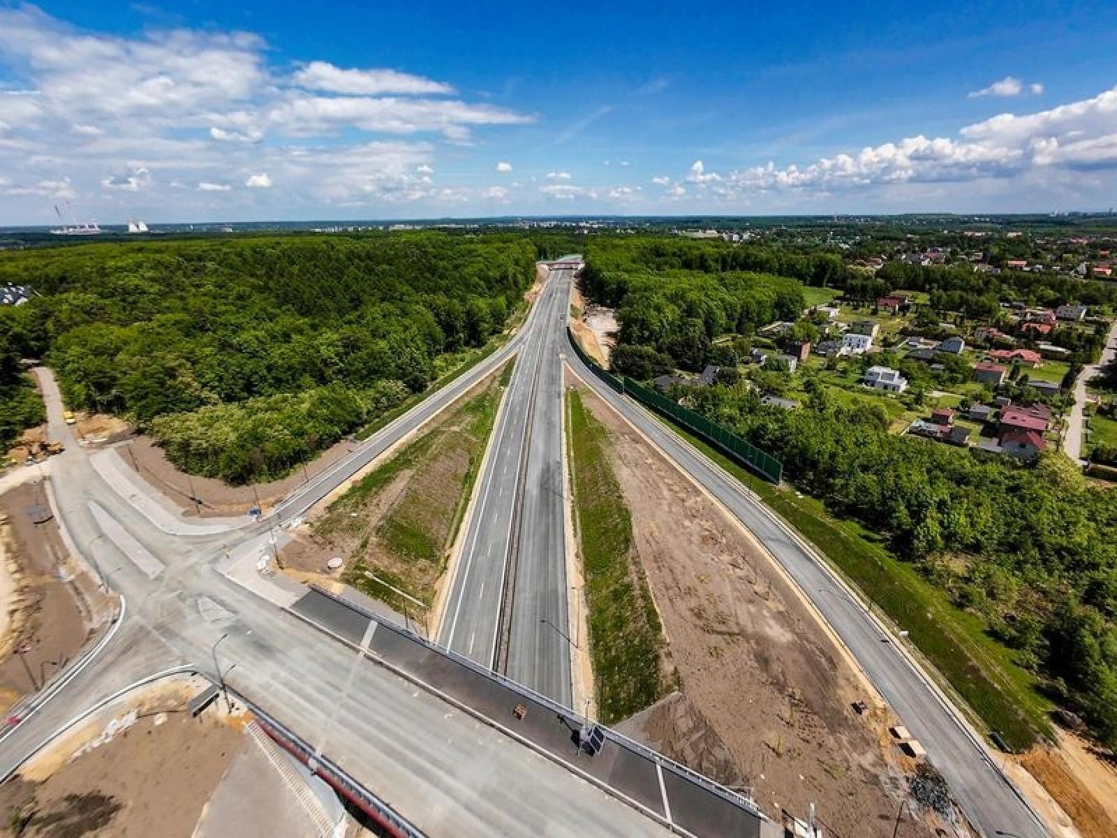 Zdjęcie w galerii na portalu naszwodzislaw.com: Finisz na Drodze Regionalnej  wiadomości z regionu