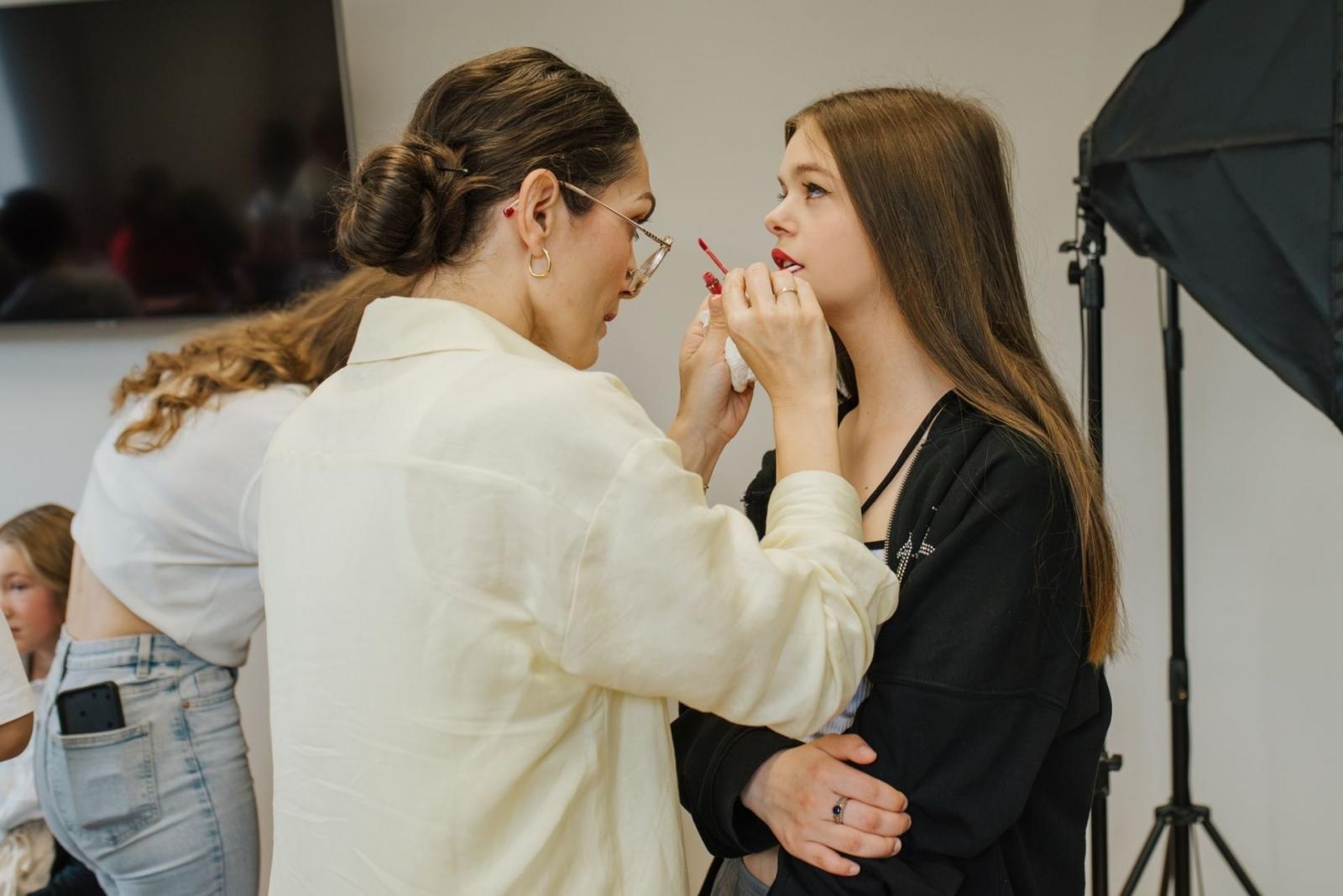 Zdjęcie w galerii na portalu naszwodzislaw.com: Metamorfozy z Sercem. Piękna inicjatywa z okazji Dnia Dziecka [FOTO] wiadomości z regionu