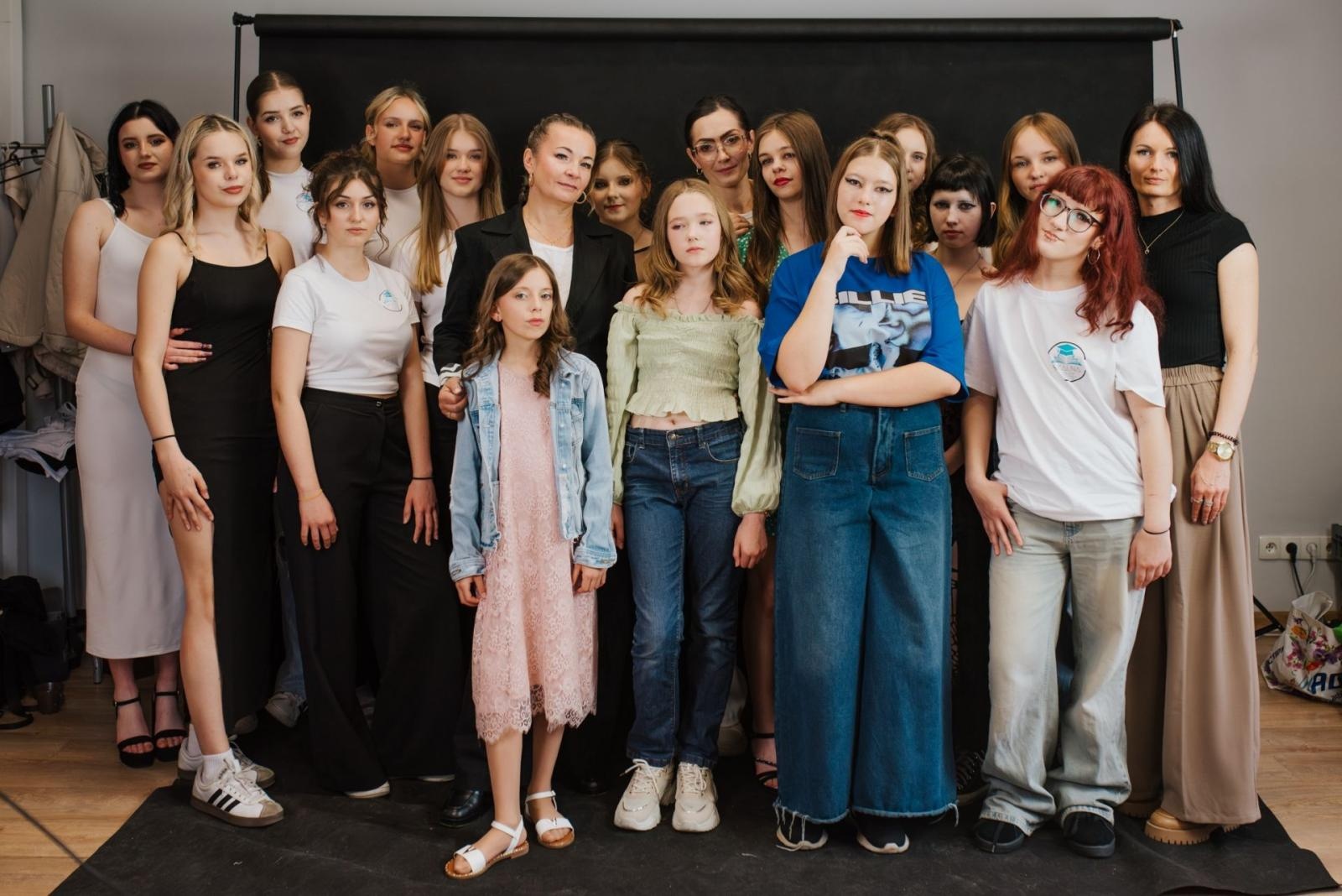 Zdjęcie w galerii na portalu naszwodzislaw.com: Metamorfozy z Sercem. Piękna inicjatywa z okazji Dnia Dziecka [FOTO] wiadomości z regionu