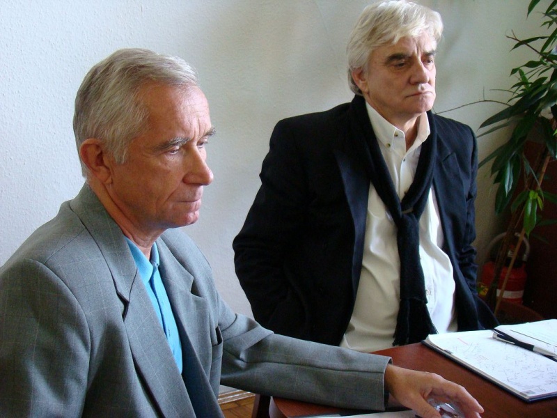 Zdjęcie w galerii na portalu naszwodzislaw.com: Bierna młodzież czy nieudolni dorośli wiadomości z regionu